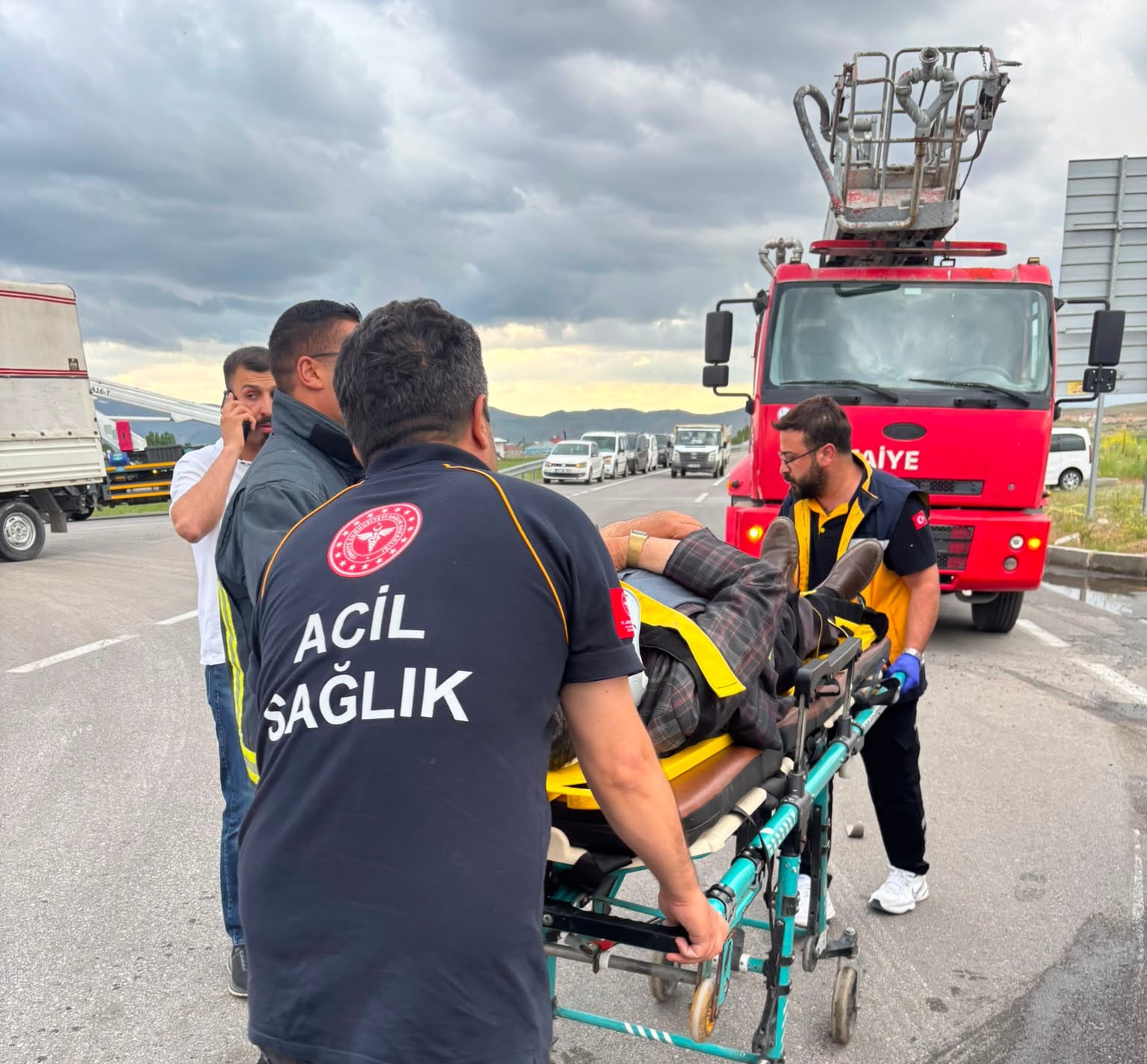 Çaldıran’da trafik kazası: 3 yaralı