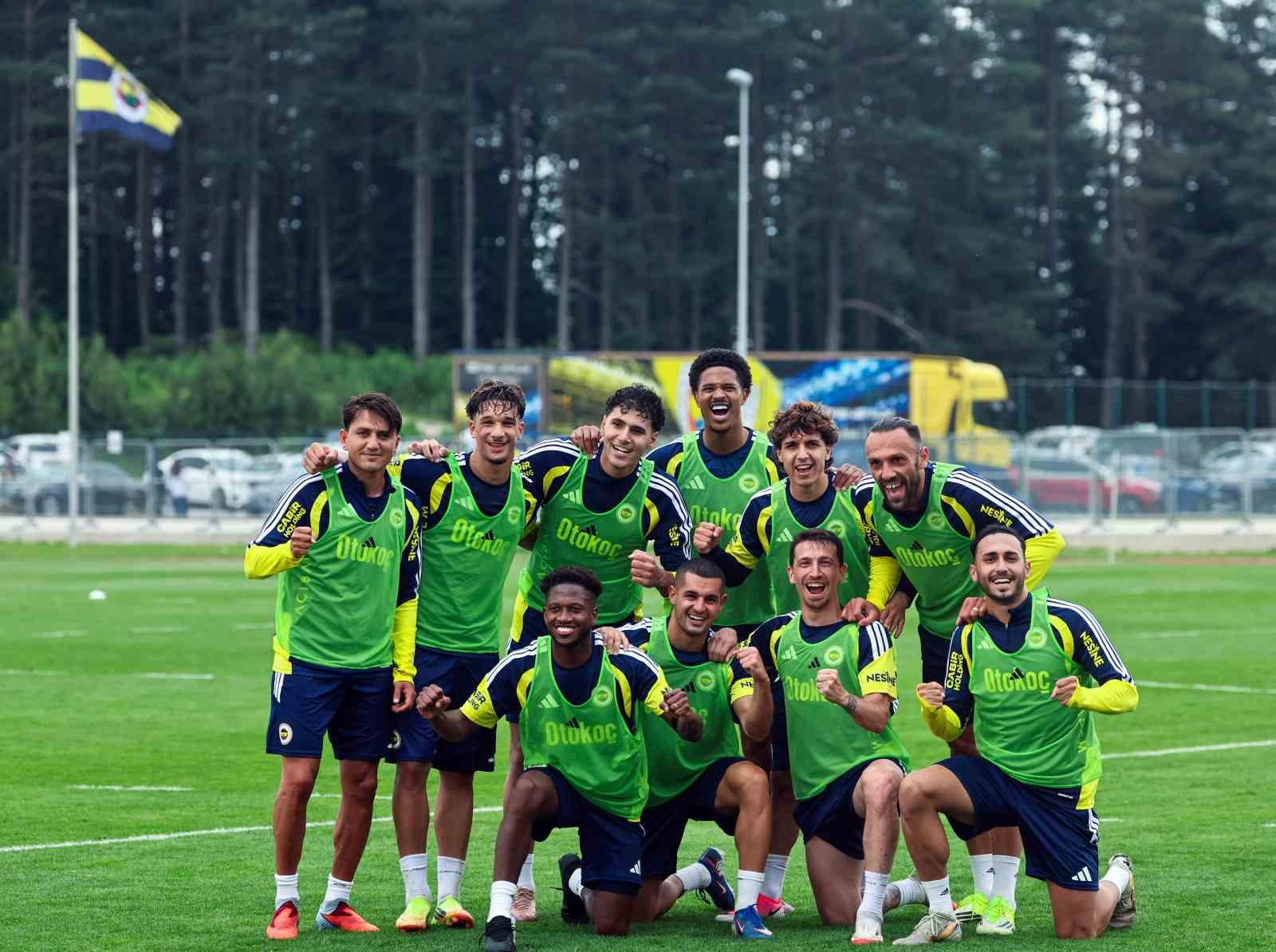 Fenerbahçe, Topuk Yaylası’nda hazırlıklarını sürdürüyor