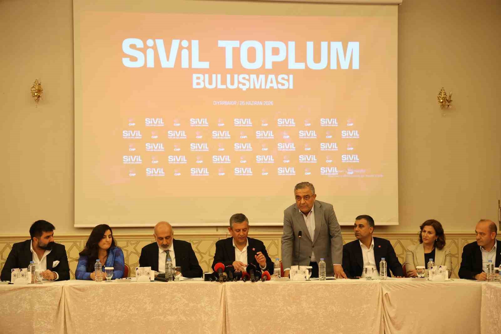 CHP Grup Başkanı Özel: "Ülkemiz, demokrasimiz, partimiz tarihin belki de en zor günlerinden geçiyor"