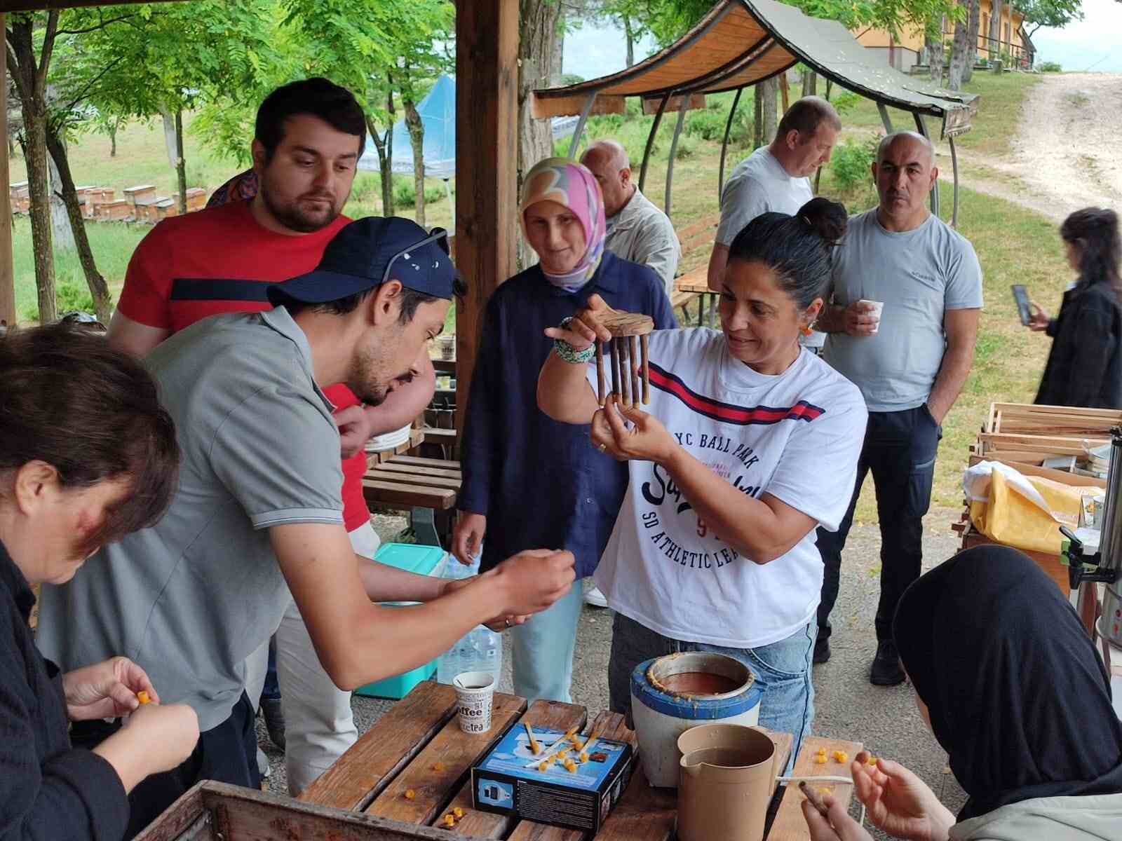 Arıcılara uzmanından eğitim
