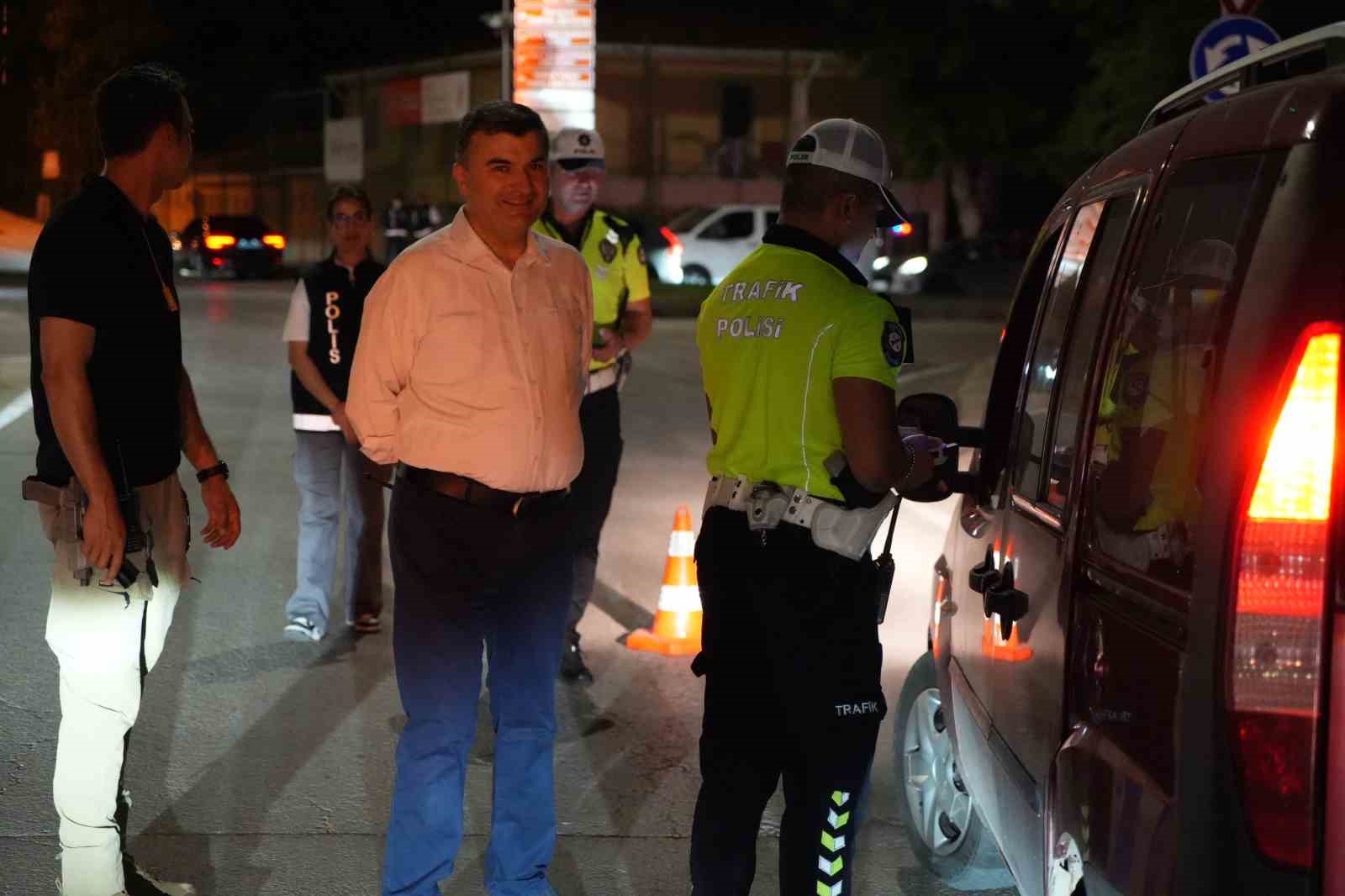Edirne’de şok uygulama: 17 araca 560 bin liranın üzerinde ceza