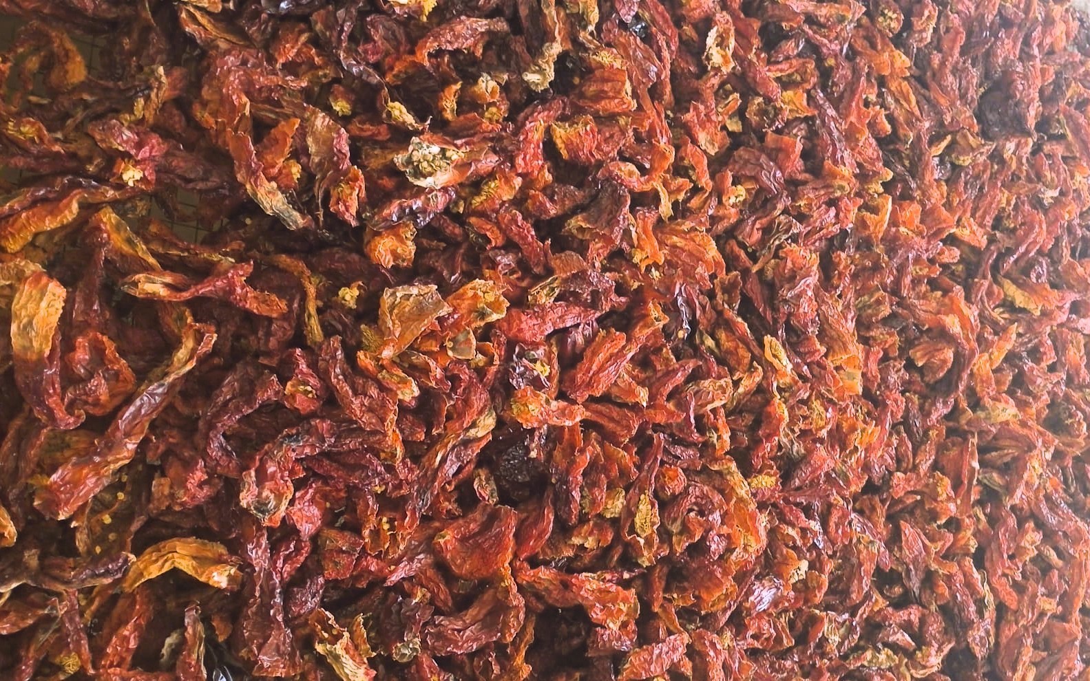 Tescilli Kale Biberi tatar ve cips olarak damakları şenlendiriyor