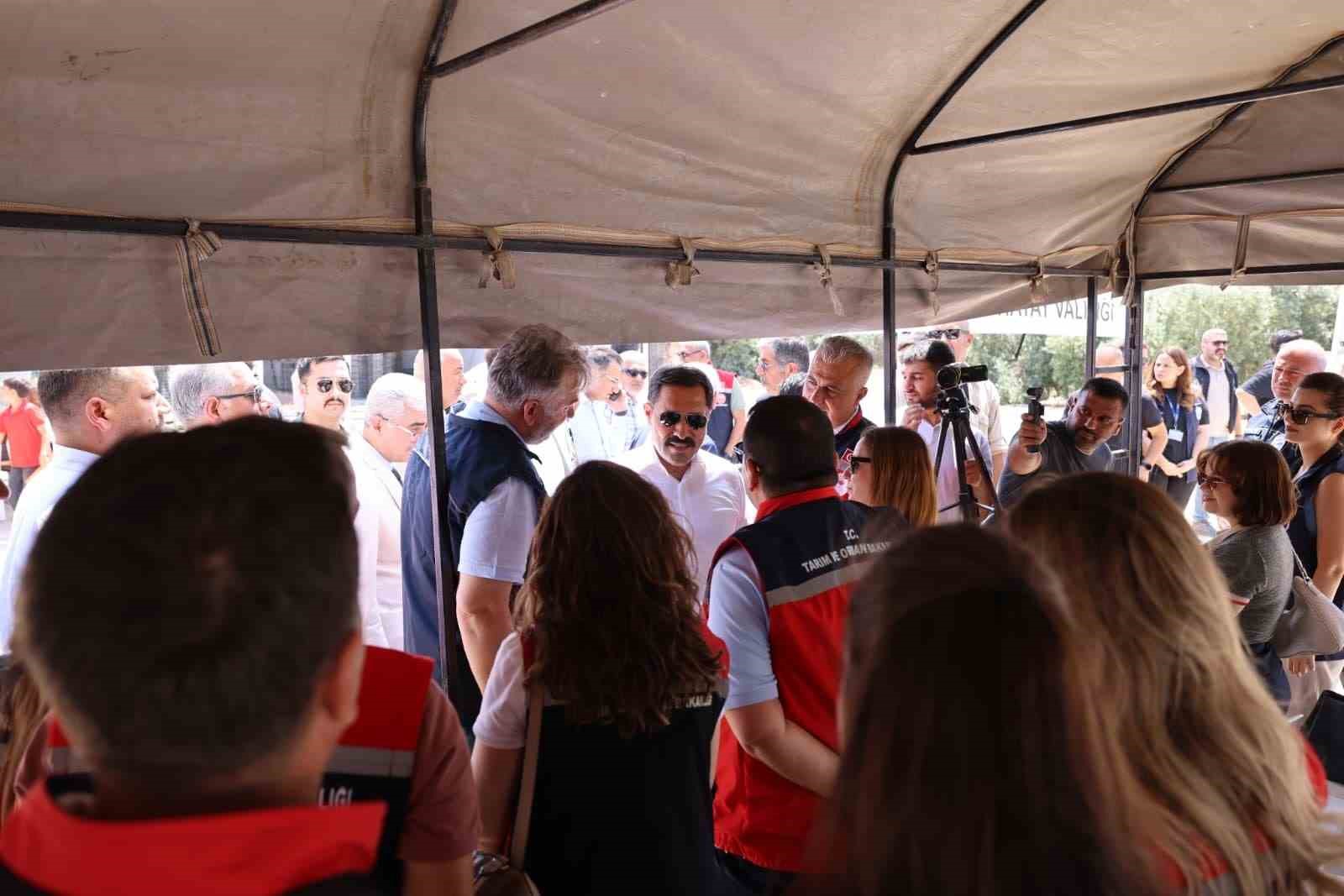 Kırıkhan’da 30 milyon liralık tohum desteği üreticilere ulaştırıldı
