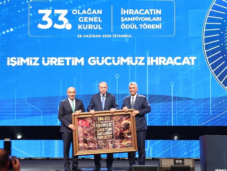 Cumhurbaşkanı Erdoğan’a verilen tarihi tablo Gaziantep’te dokundu