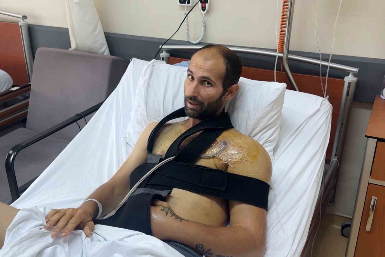 Çöpte bulduğu tabancayı kurcalarken omzundan vuruldu: "Amacım bakmaktı"