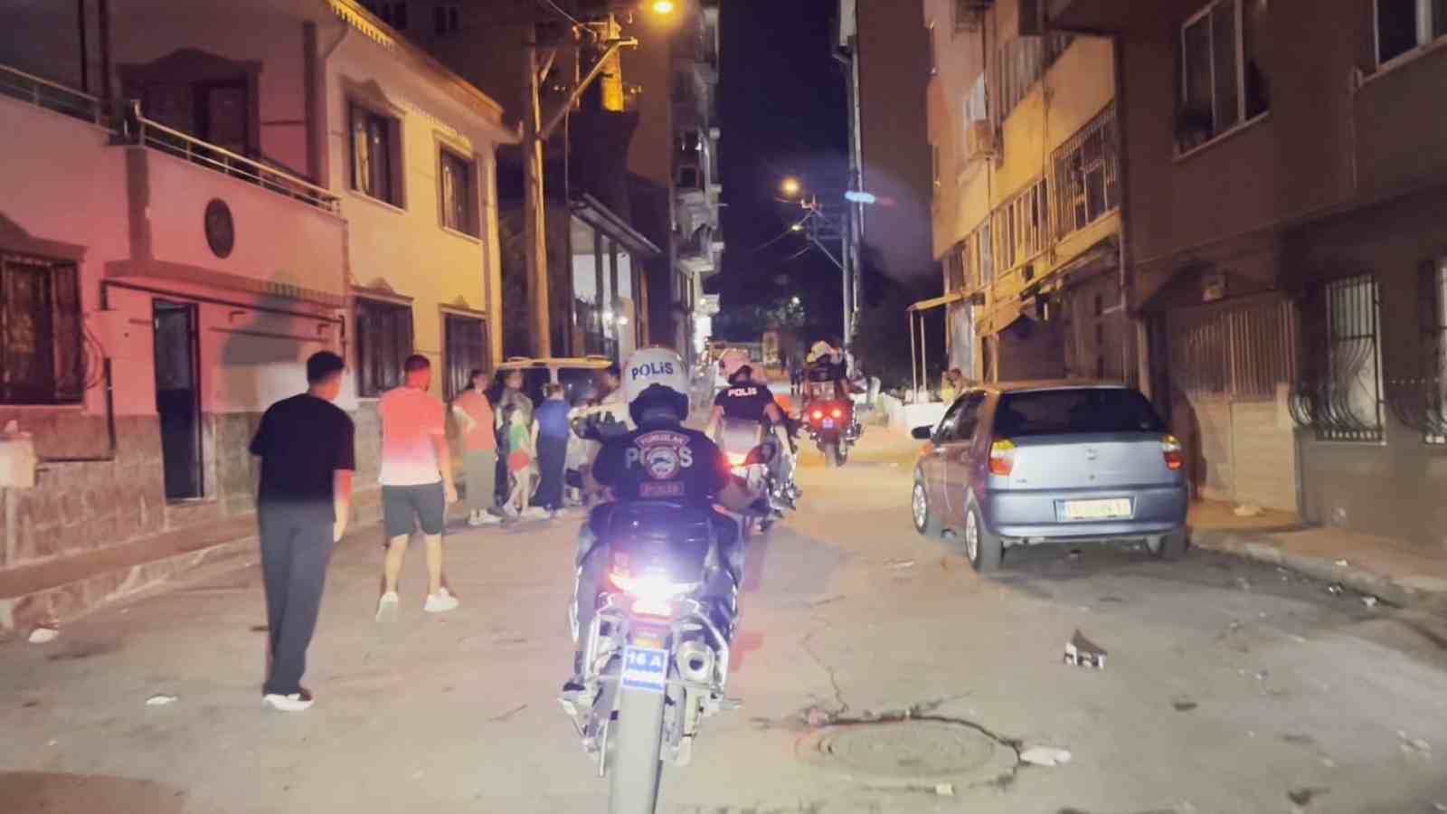 Bursa’da bin polisle huzur operasyonu Sokaklar abluka altına alındı