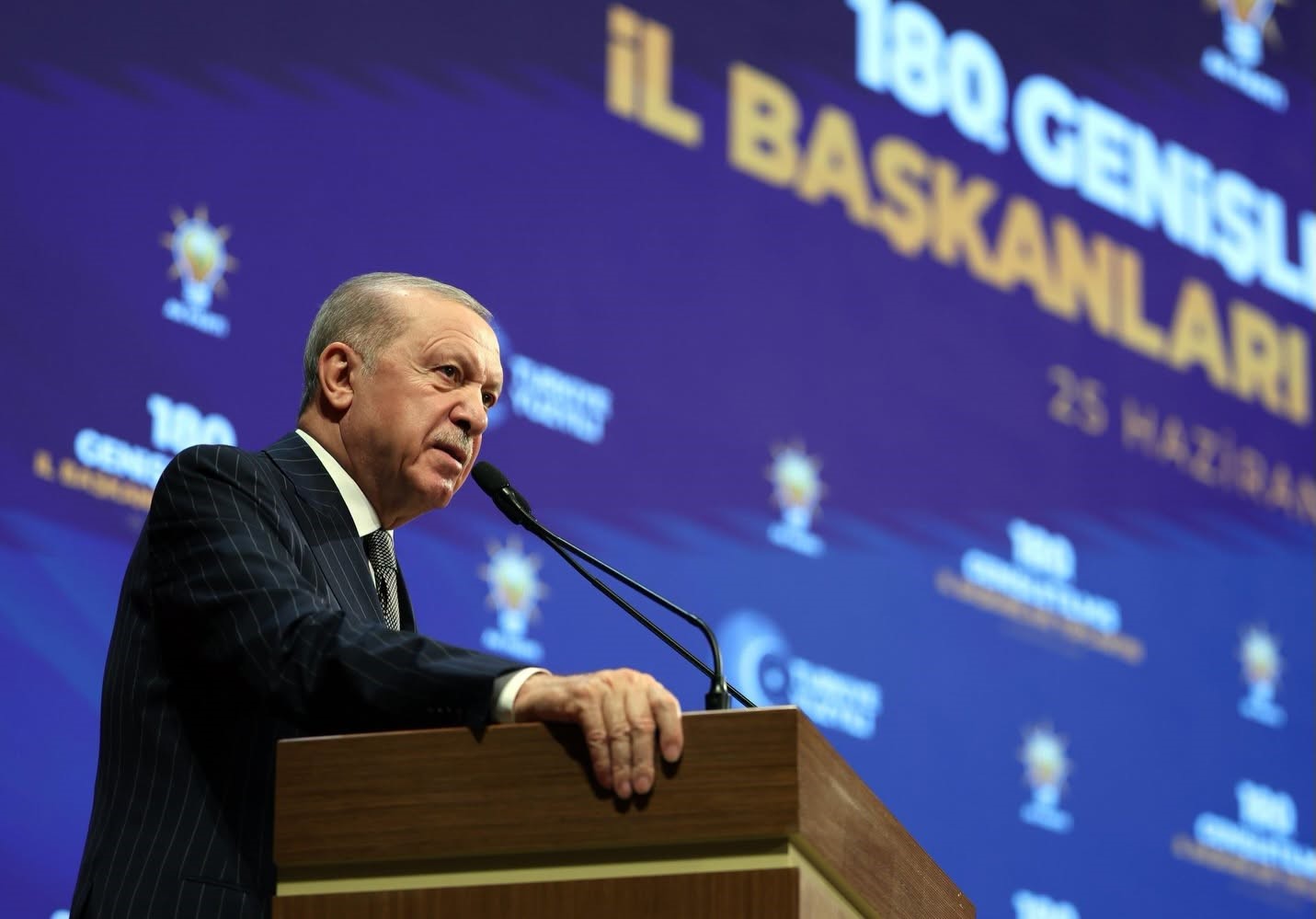 İl Başkanı Yıldırım İl Başkanları Toplantısına katıldı