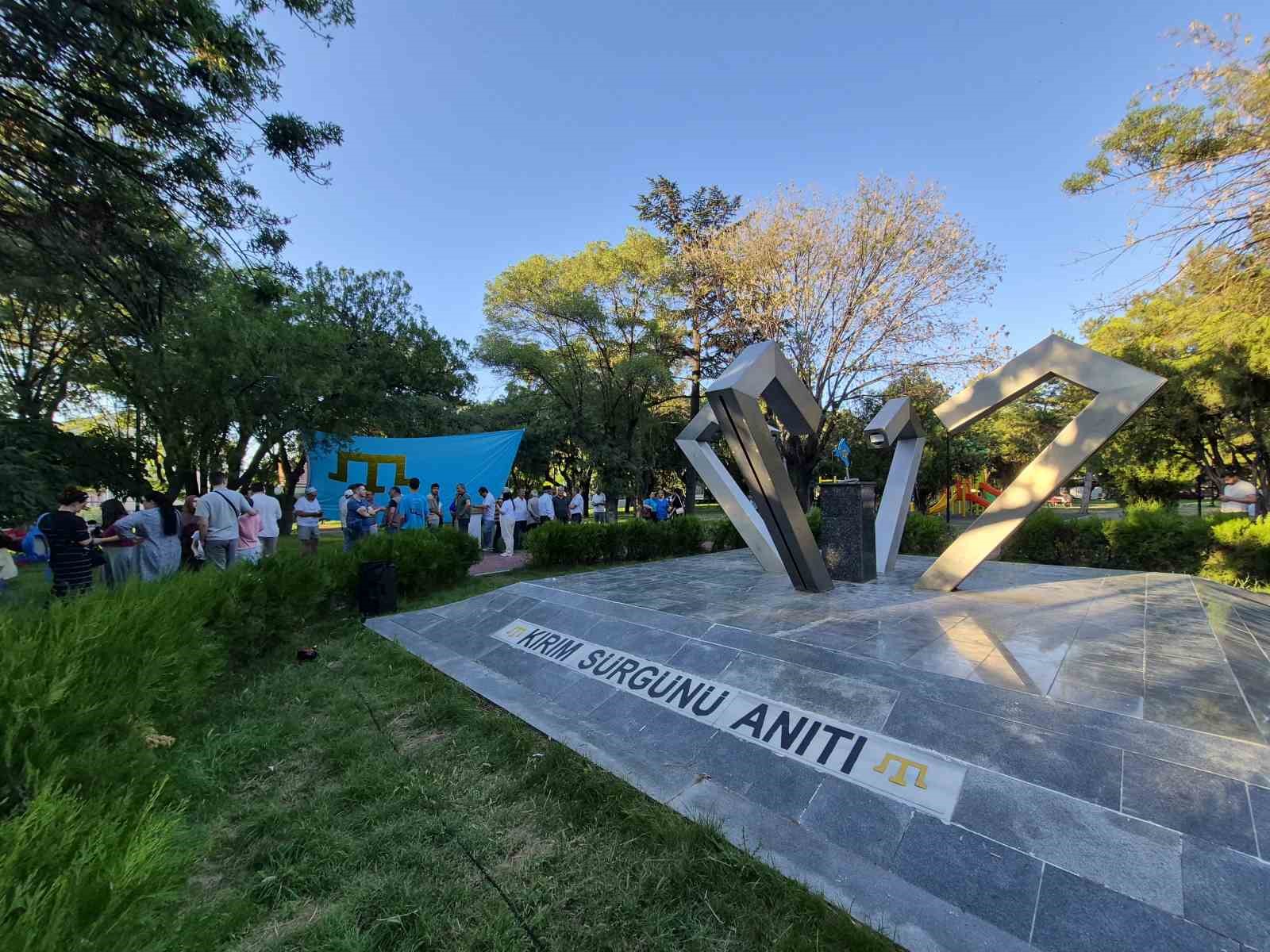 Eskişehir’de Kırım Tatar Milli Bayrak Günü coşkuyla kutlandı