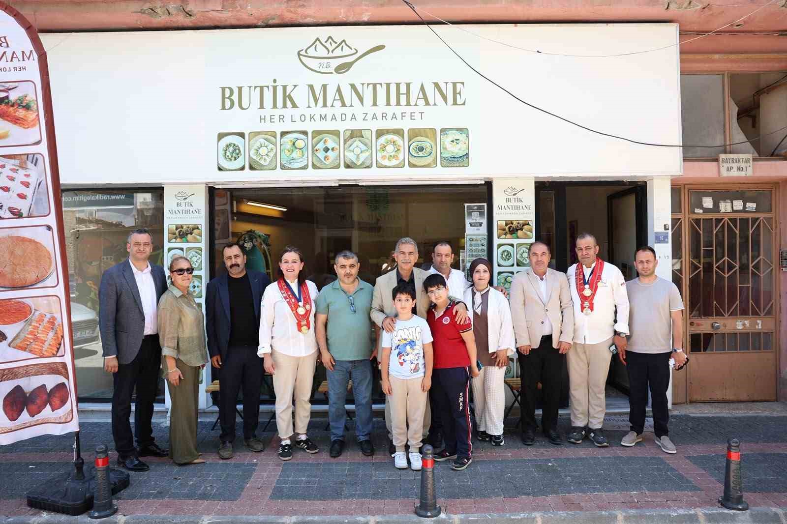 Zeytinli mantı tam not aldı