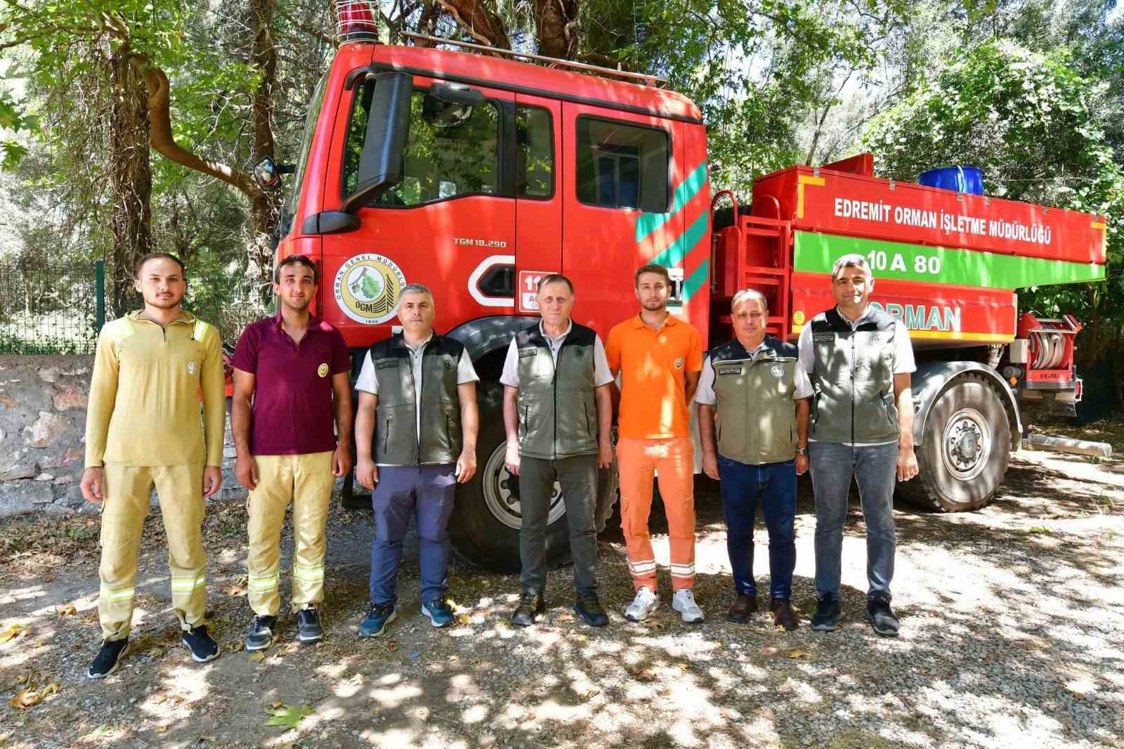 Edremit’te eski maden sahası lavanta kokulu bal ormanına dönüştü
