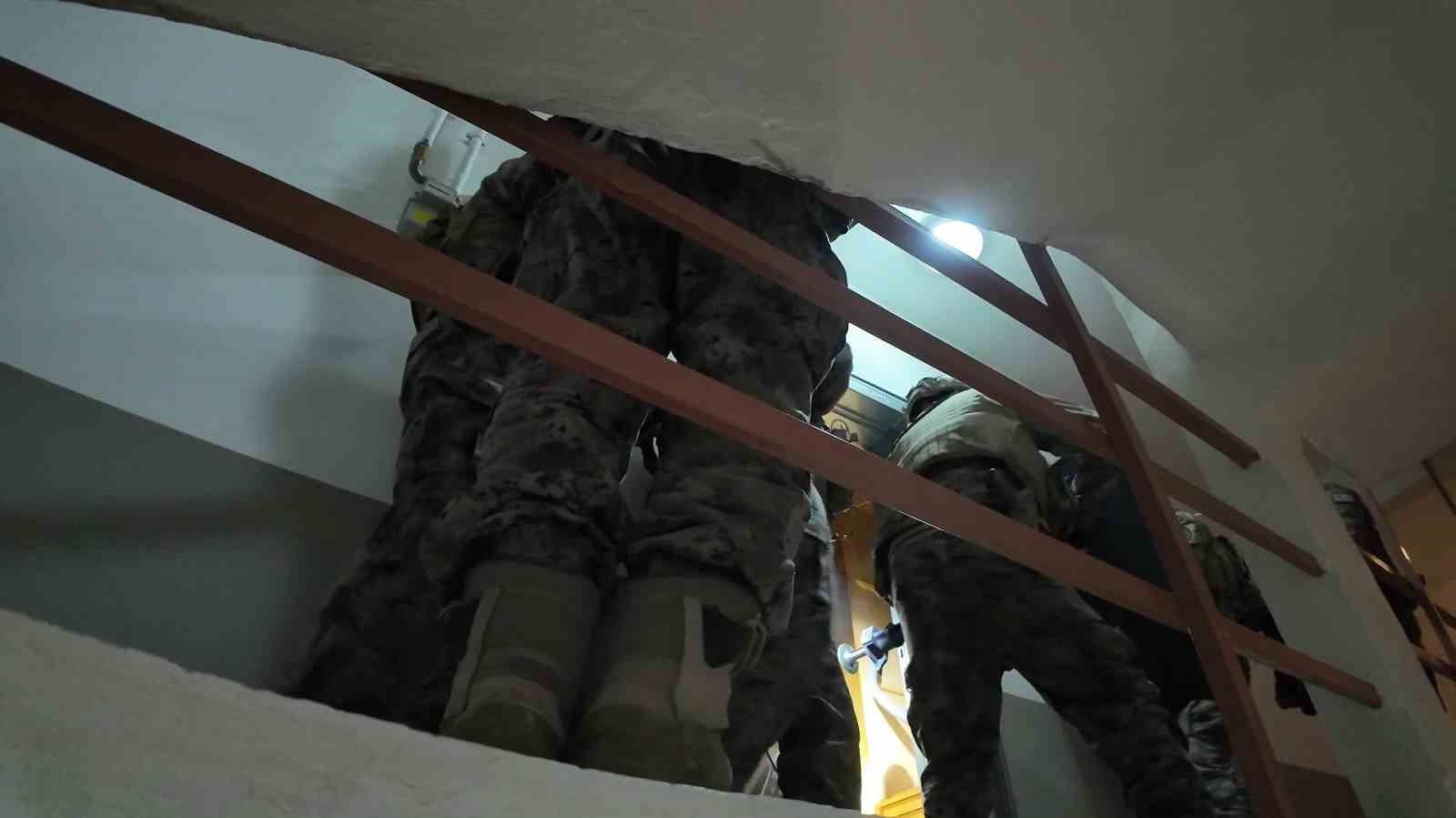 Konya polisinden kaçakçılık operasyonu: 15 gözaltı