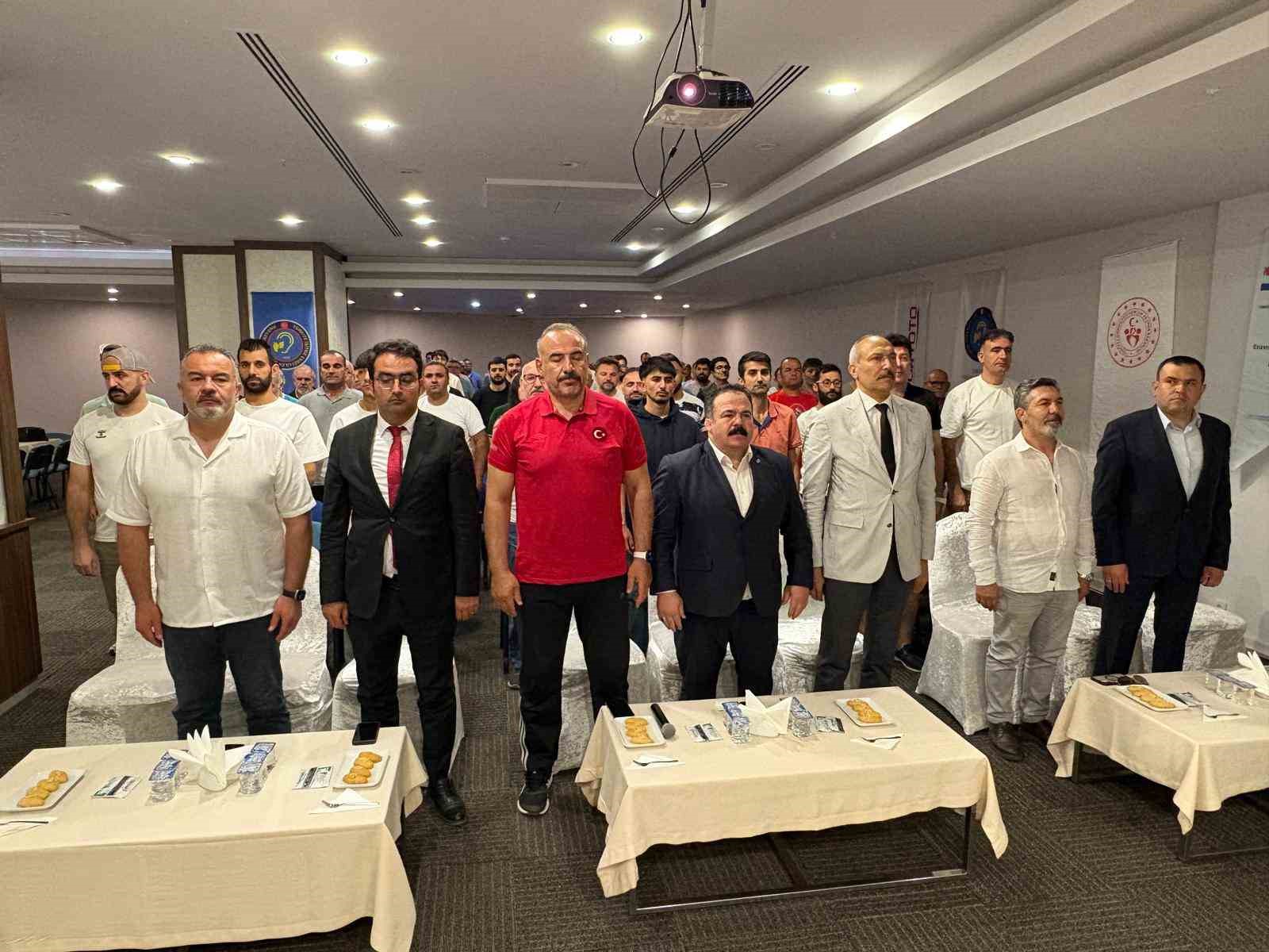 İşitme engelli spora erasmus desteği