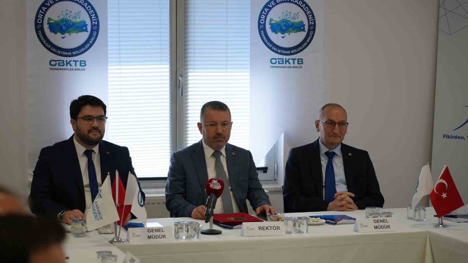 Karabük Teknokent Bölgesel Koordinasyon Toplantısı’na ev sahipliği yaptı