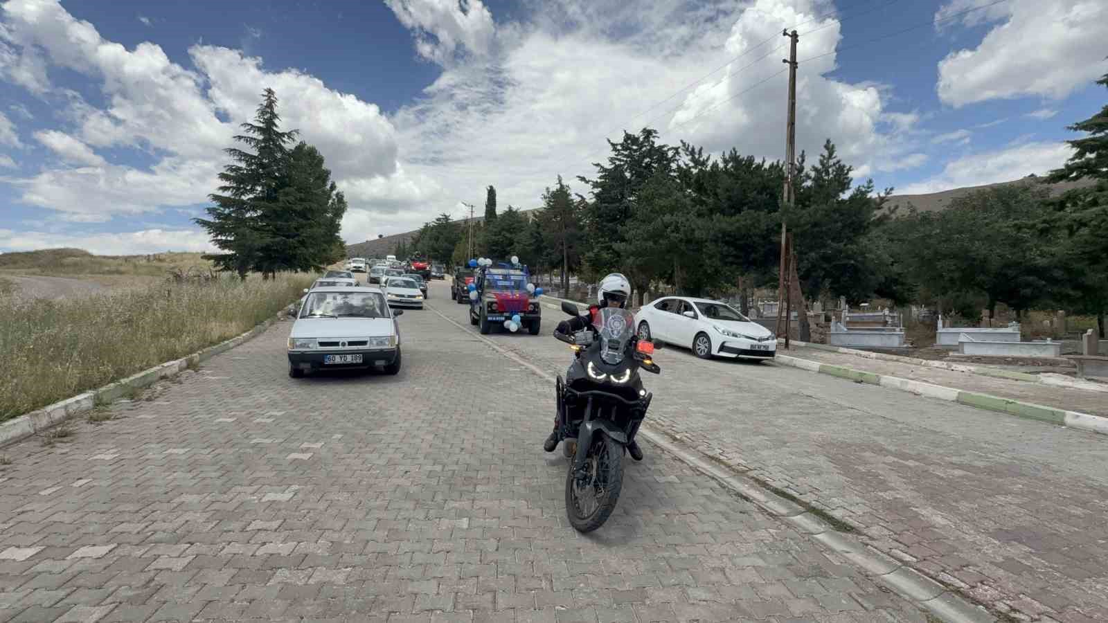 Şehit polisin emanetlerine anlamlı sünnet töreni