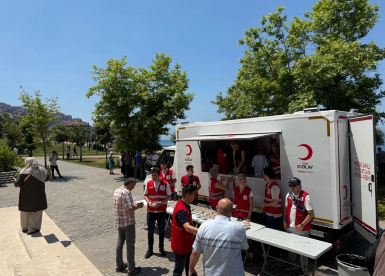 Genç Kızılay’dan anlamlı hareket