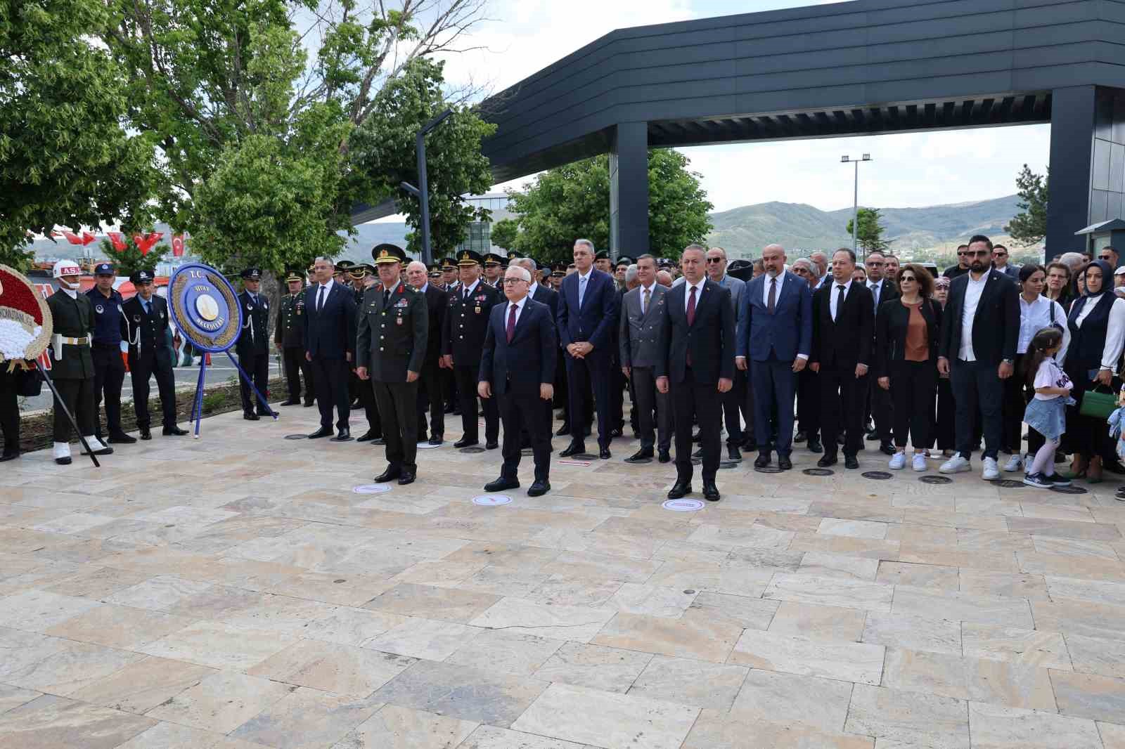 Atatürk’ün Sivas’a gelişinin 107’nci yıldönümü kutlandı