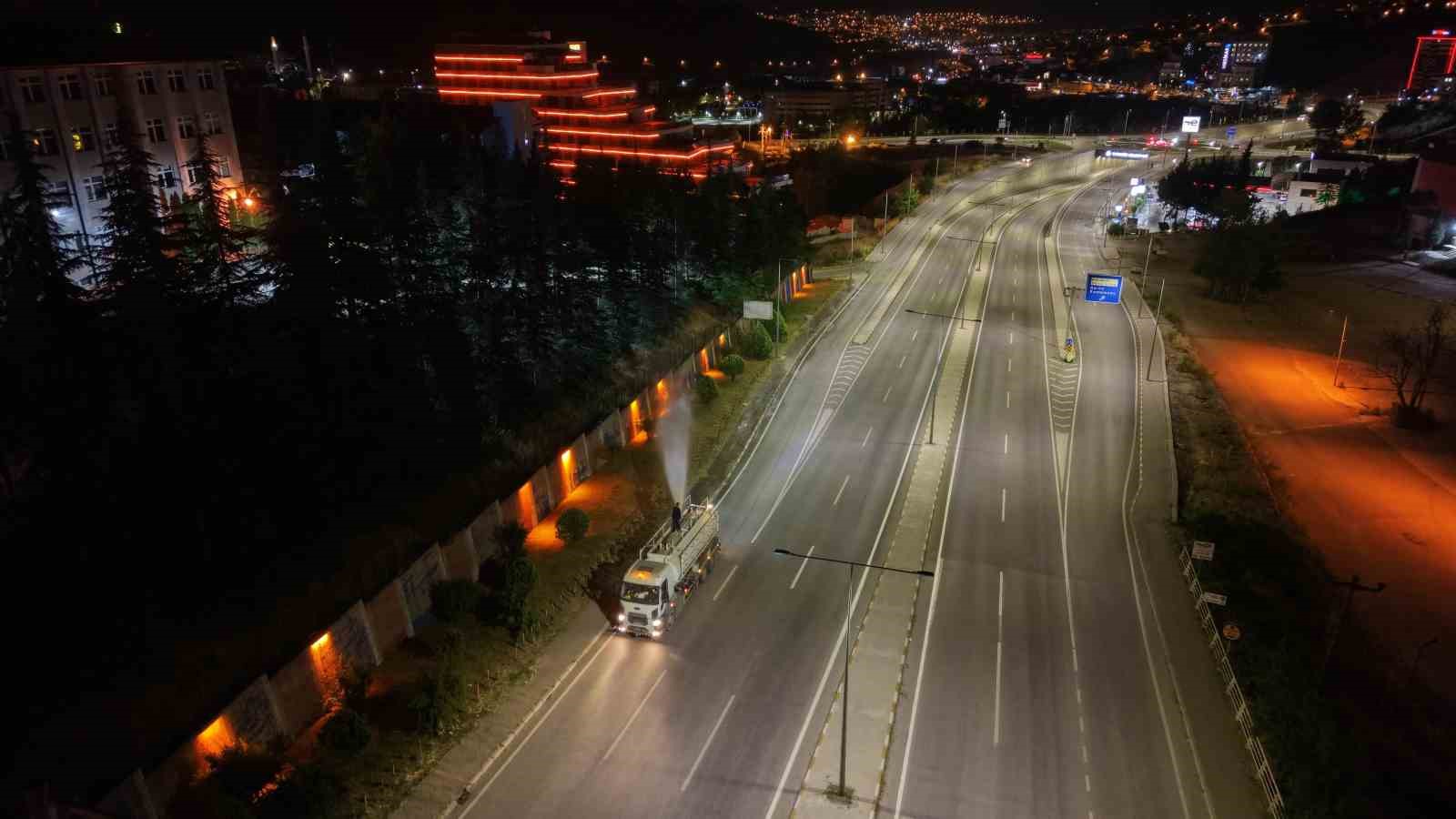 Karabük Belediyesi içme suyu kullanmadan yeşil alanları suluyor