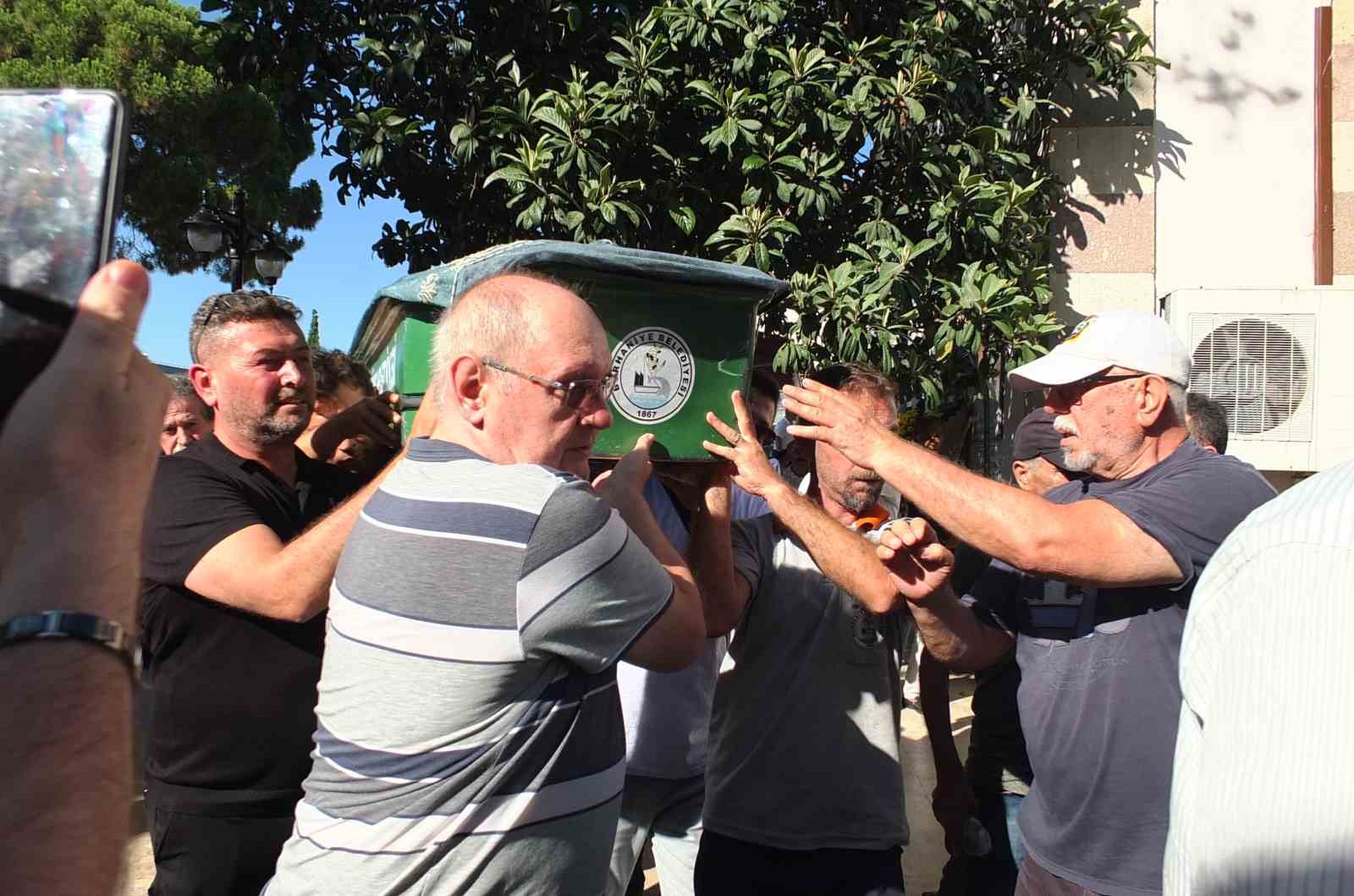 Burhaniye’de Gazeteci Şenol Torlak hayatını kaybetti