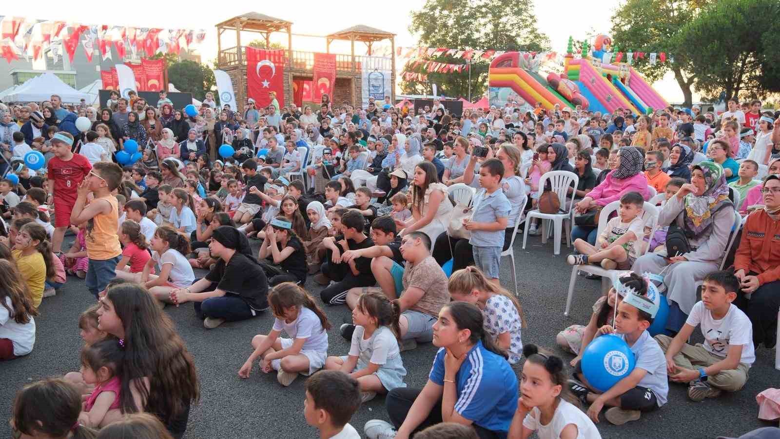 Yıldrım’da karne coşkusu şenliğe dönüştü