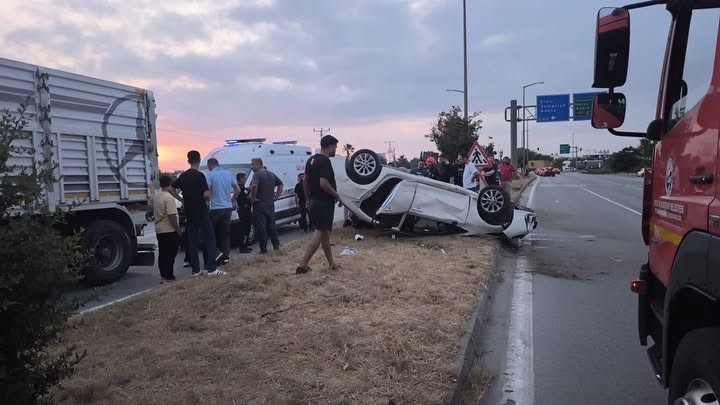 Dörtyol’da takla atan otomobilin sürücüsü yaralandı