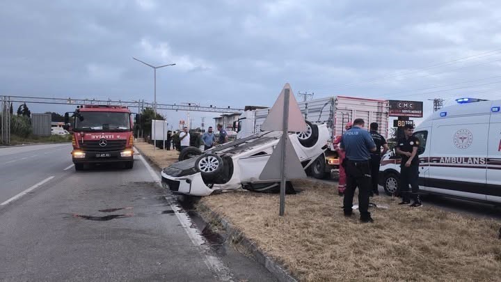 Dörtyol’da takla atan otomobilin sürücüsü yaralandı