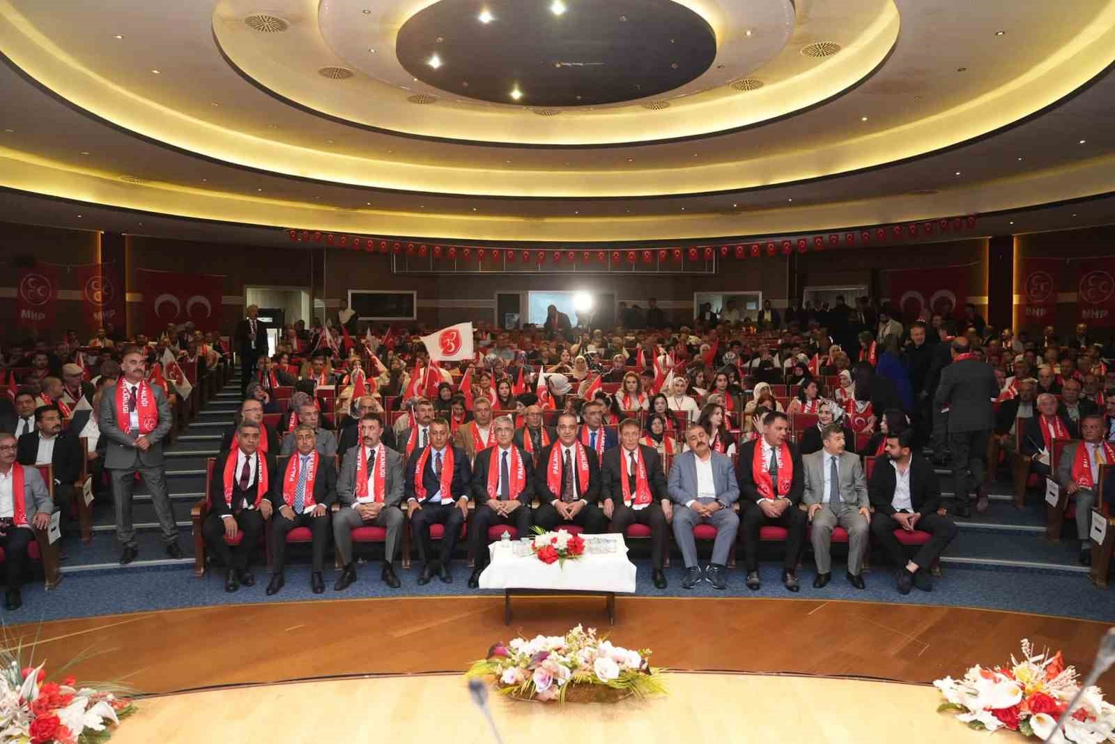 MHP Palandöken İlçe kongresi yapıldı