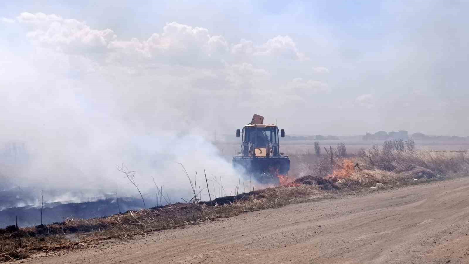Tekirdağ’da tarım arazisinde iki noktada yangın