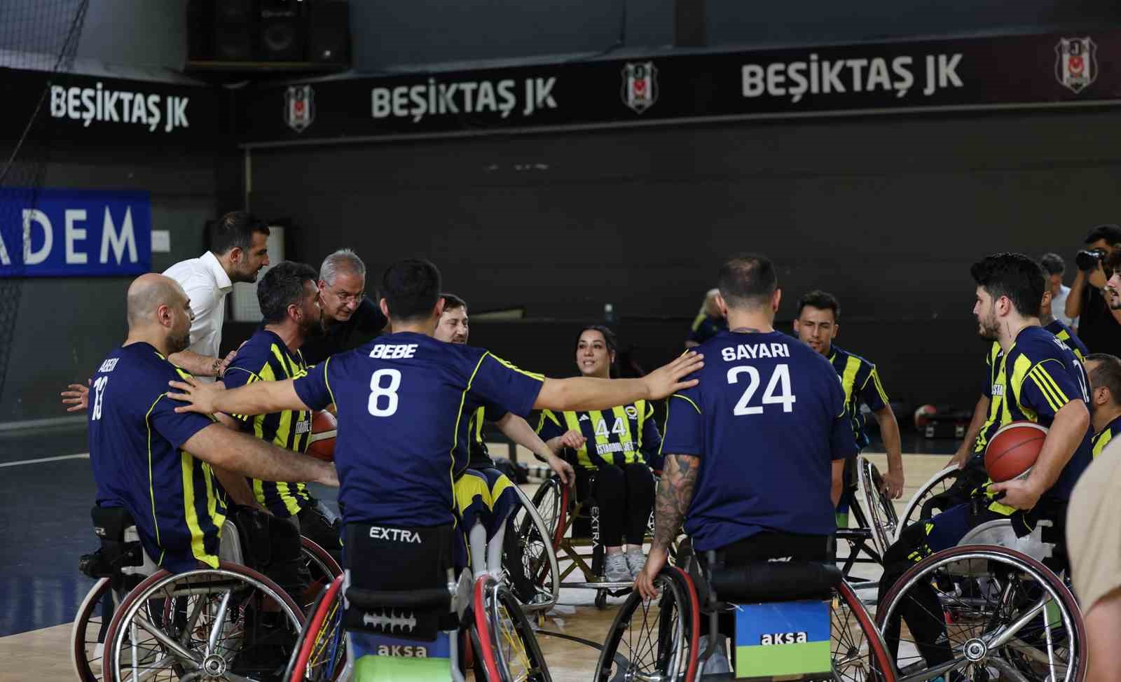 Tekerlekli Sandalye Basketbol Süper Ligi’nde şampiyon Fenerbahçe