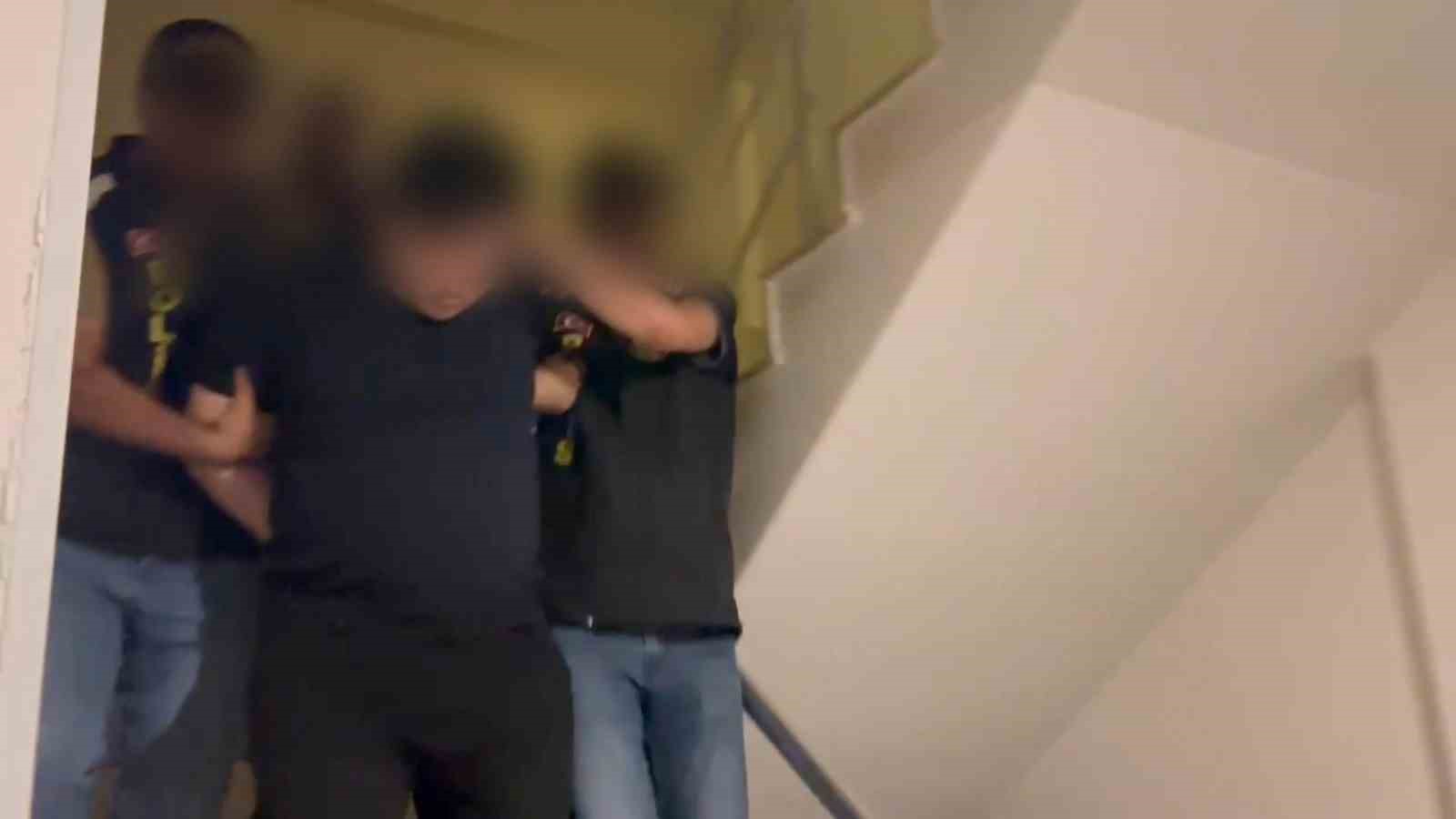MİT tespit etti, kırmızı bültenle aranan uluslararası uyuşturucu kaçakçısı Mersin’de yakalandı
