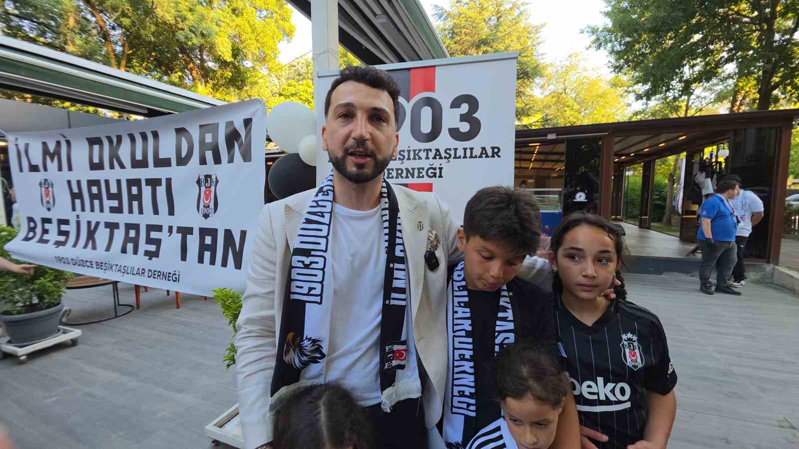 1903 Düzce Beşiktaşlılar Derneği’nden karne şenliği