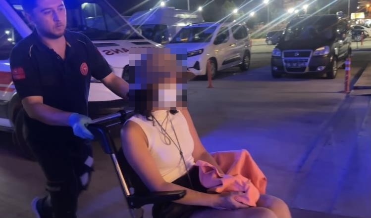 Burdur Gölü’nde kaybolan kanocu iki kadın sağ olarak bulundu