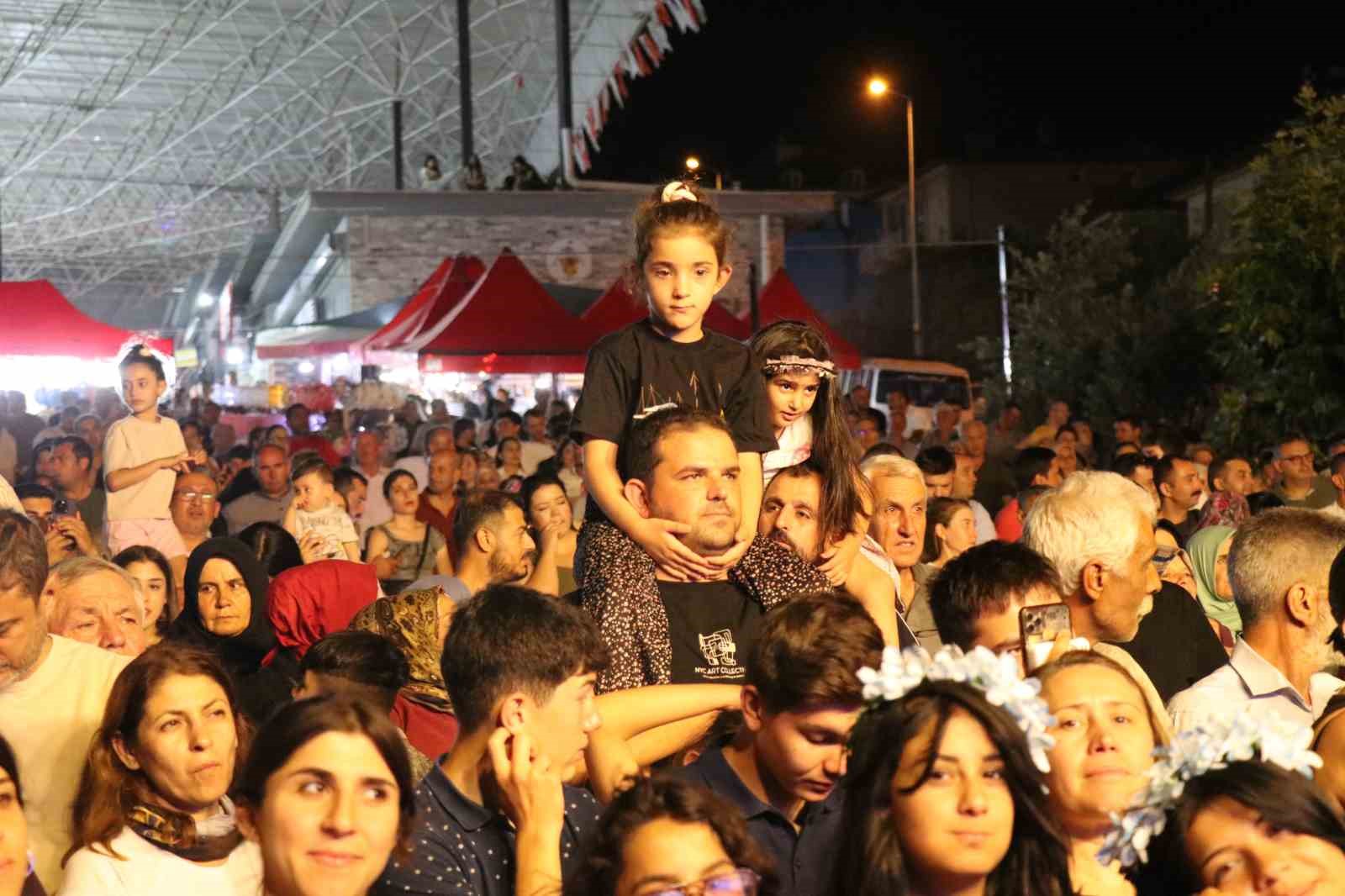 48. Honaz Kiraz Kültür ve Sanat Festivali başladı