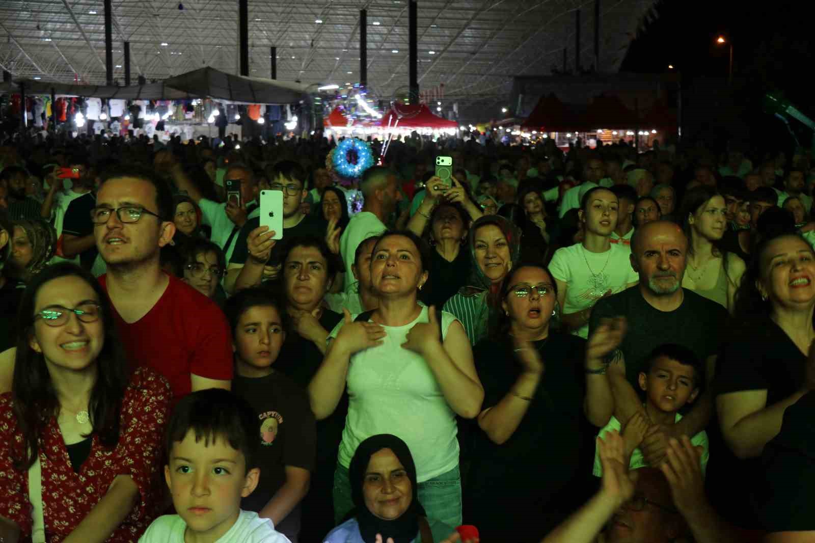 48. Honaz Kiraz Kültür ve Sanat Festivali başladı