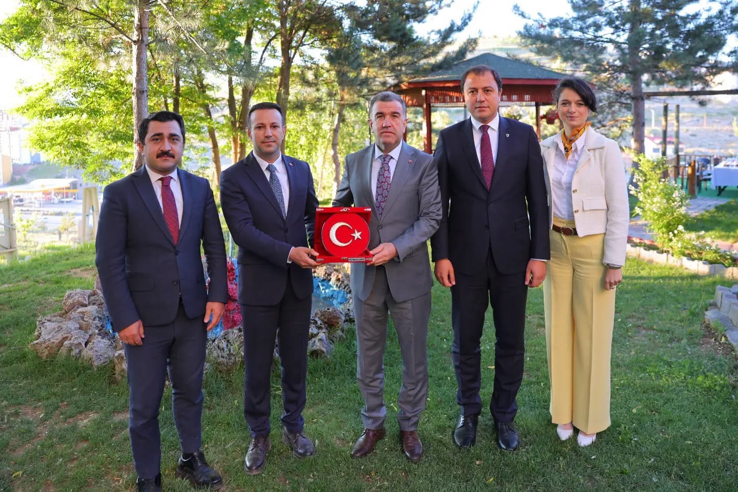 Bayburt’ta tayini çıkan mülki idare amirleri için veda programı düzenlendi