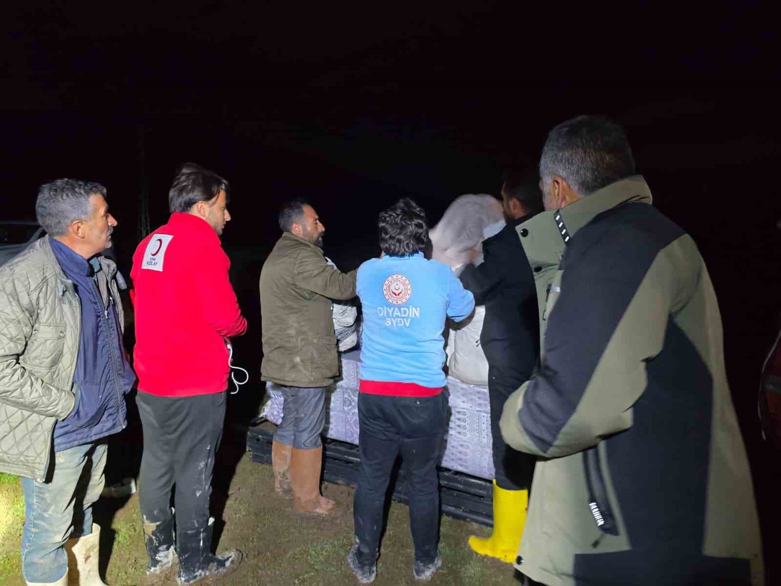 Diyadin’de sel mağdurlarına destek seferberliği