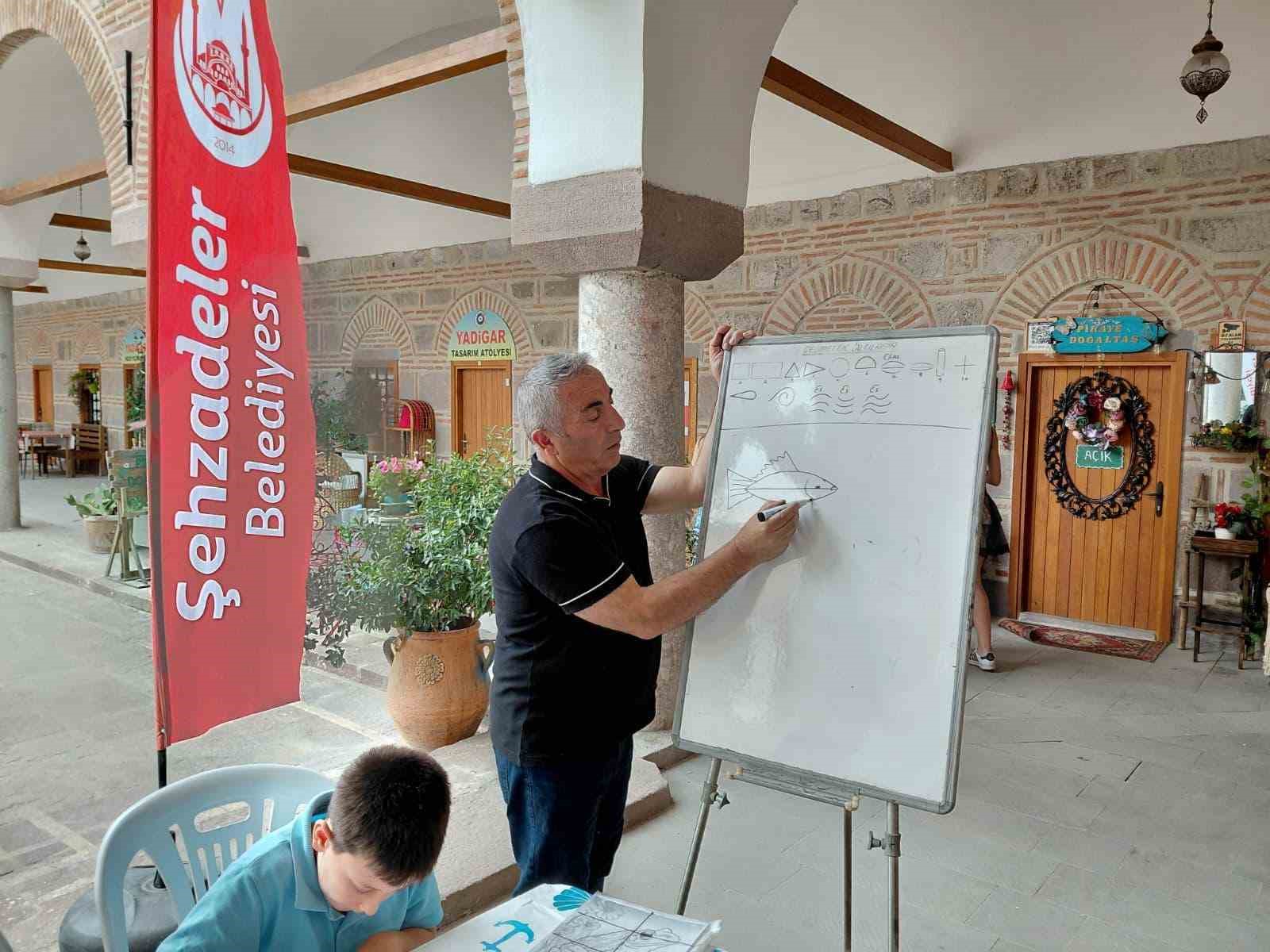 Tarihi Kurşunlu Han’da sanatın izinde yeni yetenekler yetişiyor