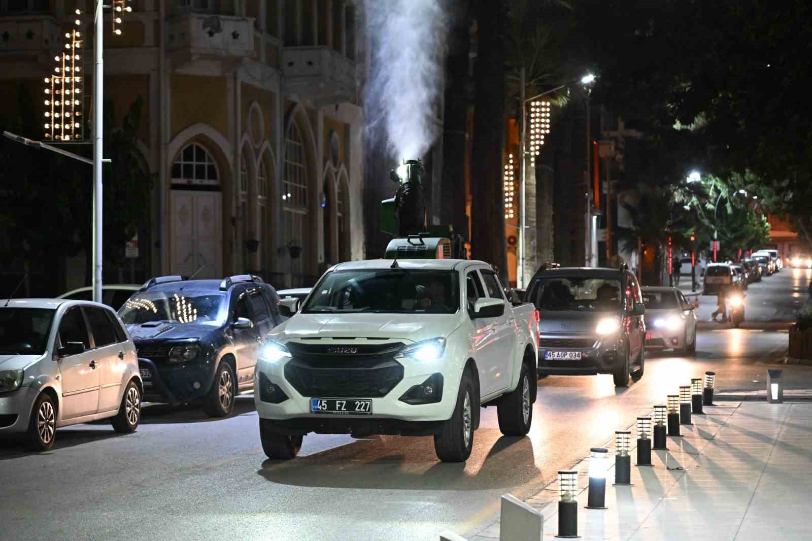 Sivrisineklere karşı eş zamanlı ilaçlama
