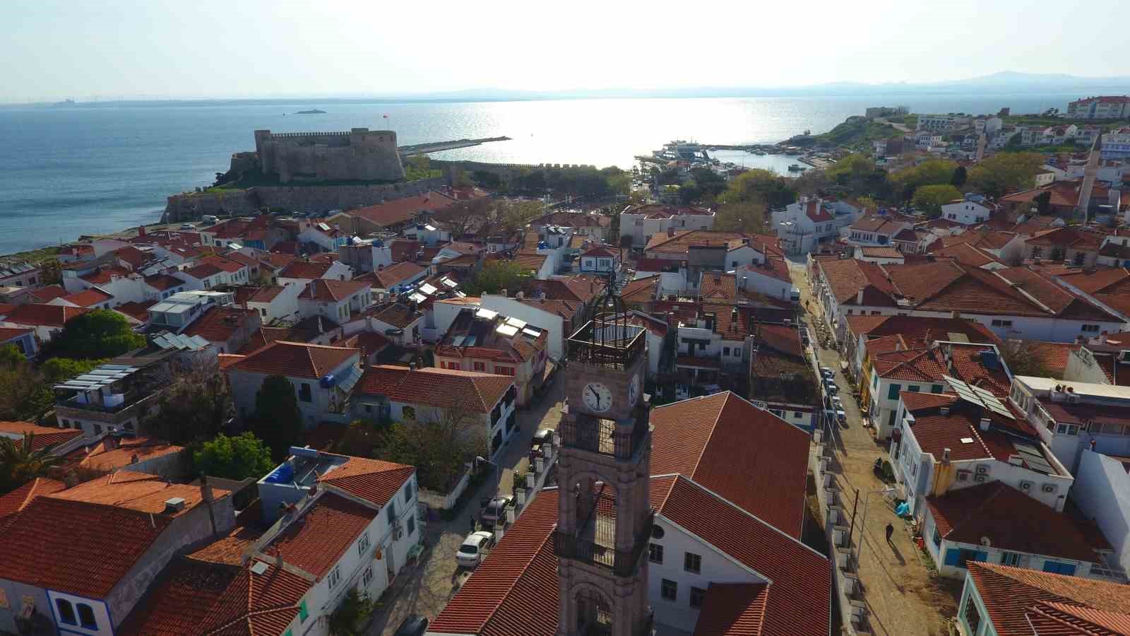 Bozcaada’ya yazın o araçların geçişleri yasaklandı