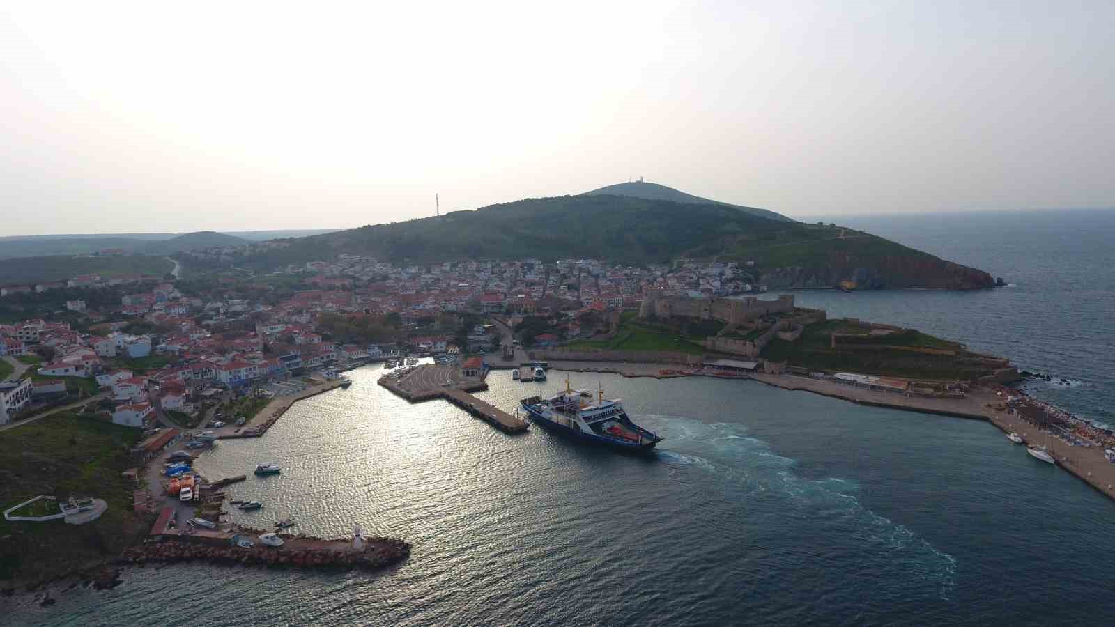 Bozcaada’ya yazın o araçların geçişleri yasaklandı
