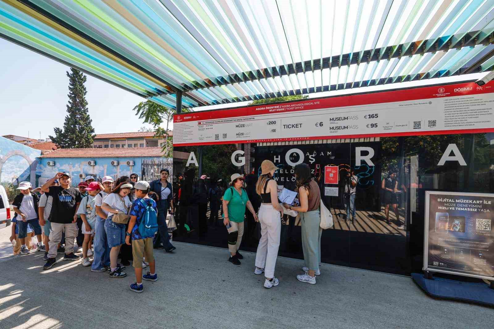 İzmir’in mirası çocuklarla geleceğe taşınıyor
