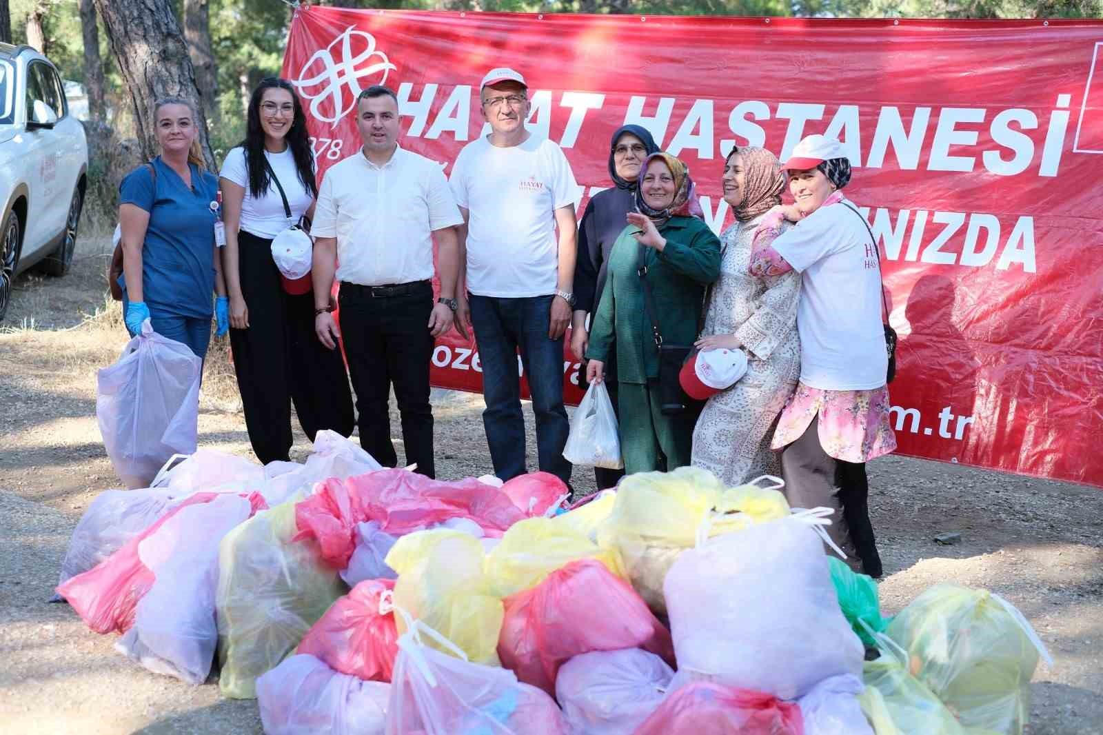 Sağlıkçılardan çevreye anlamlı dokunuş