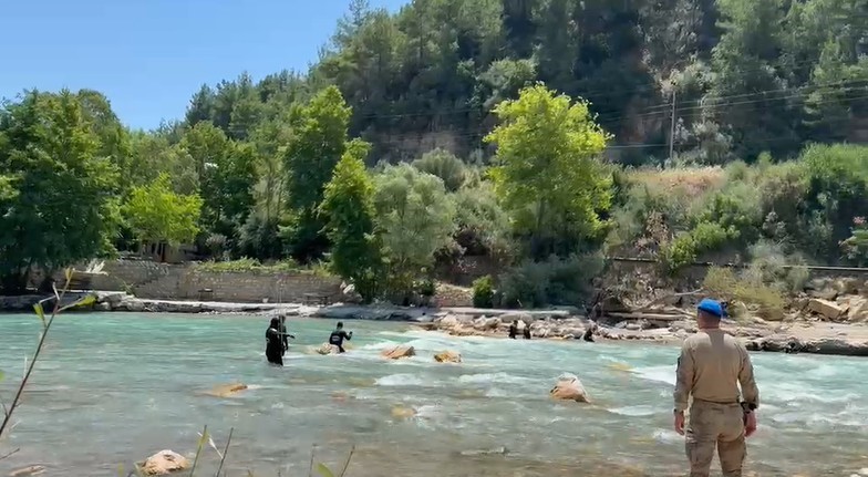 Alara Çayı’nda kaybolan genci arama çalışmaları 17’nci gününde sürüyor