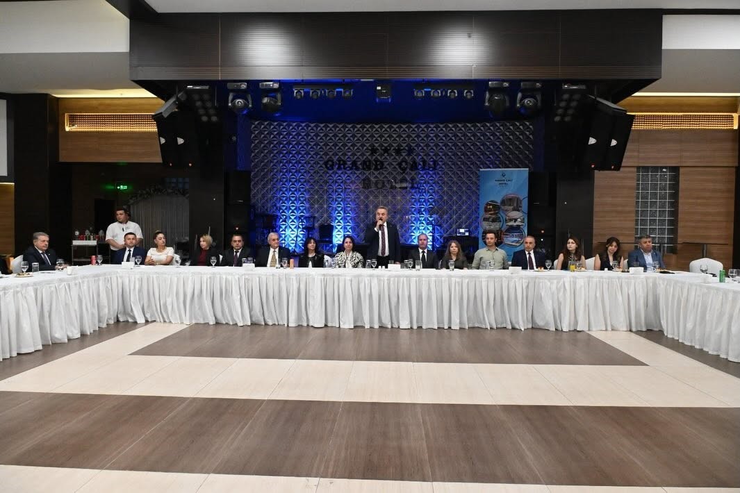 Kaymakam Öztürk’e veda yemeği