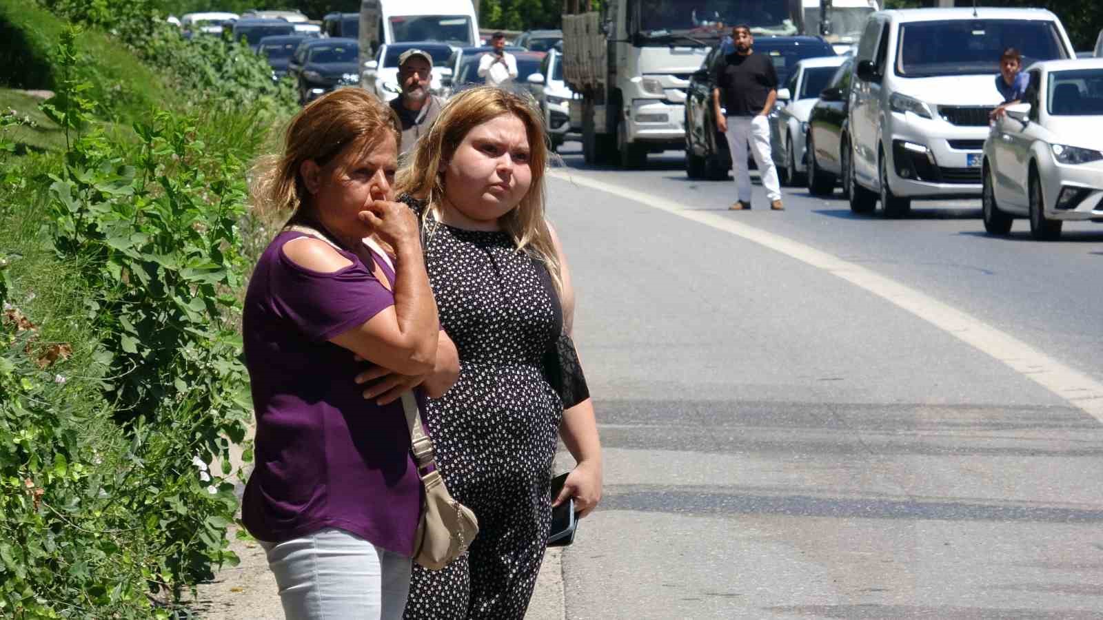 Samandıra-Kartal Bağlantı Yolu’nda trafik kazası: Cip yan yattı