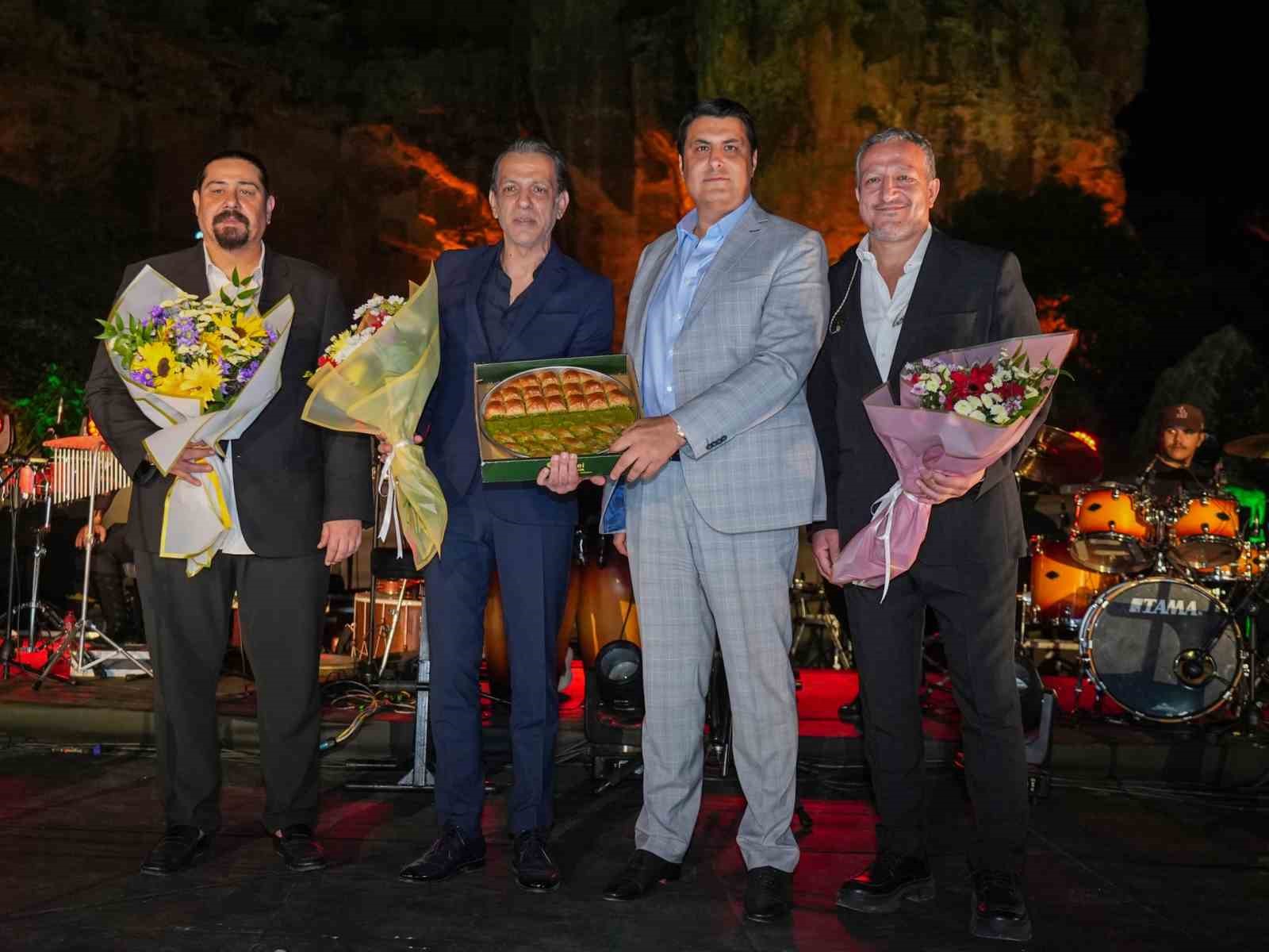 Dülük’te tarih, sanat ve mutluluk dolu bir gece