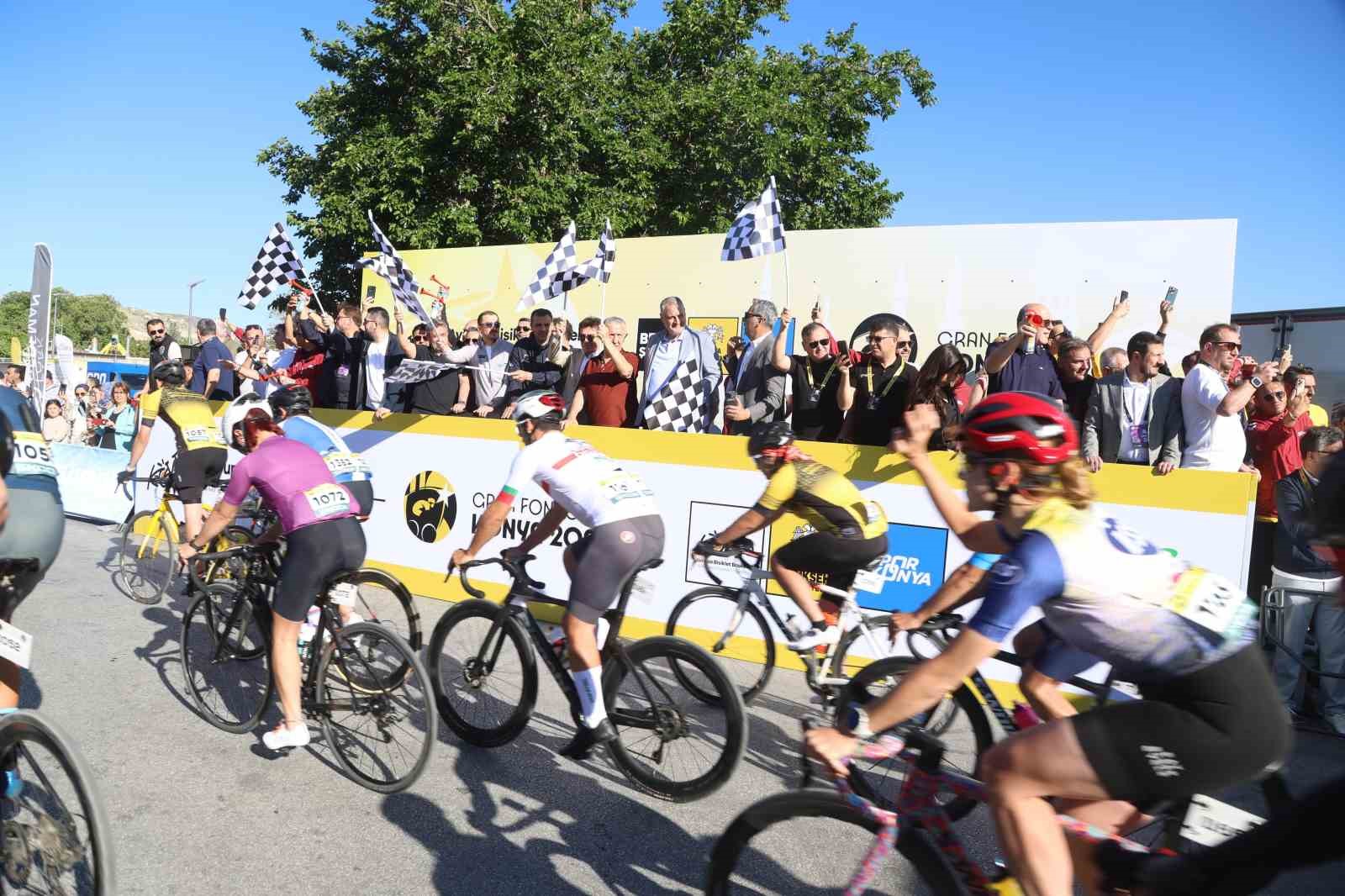 Avrupa bisiklet başkenti Konya’da Granfondo bisiklet yol yarışı heyecanı yaşandı