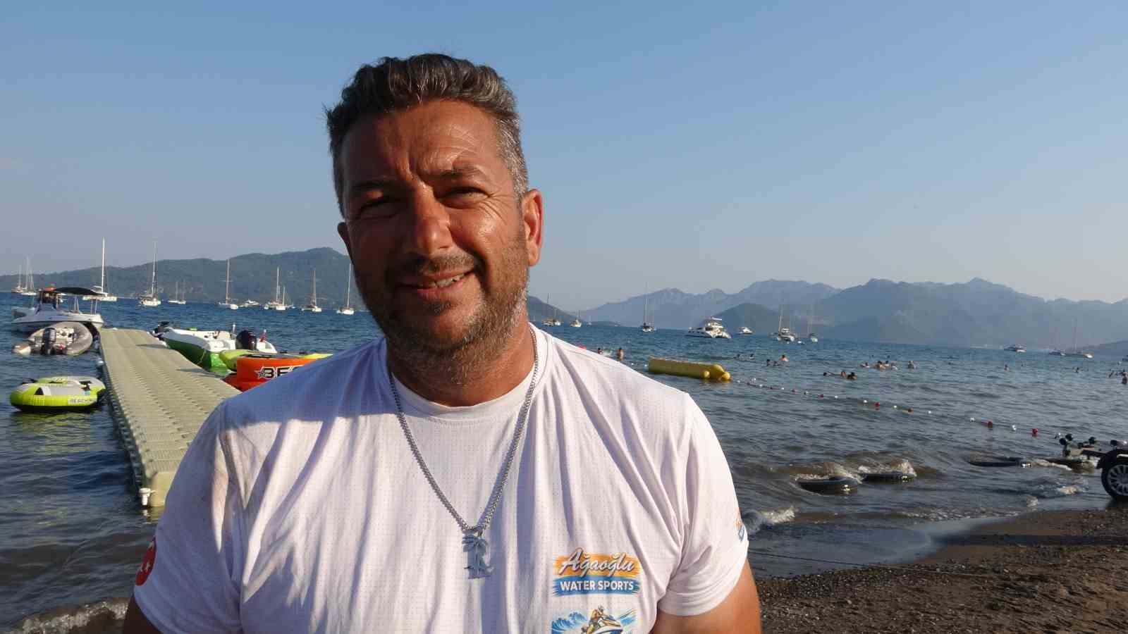 Okullar tatil oldu, Marmaris sahilleri dolmaya başladı