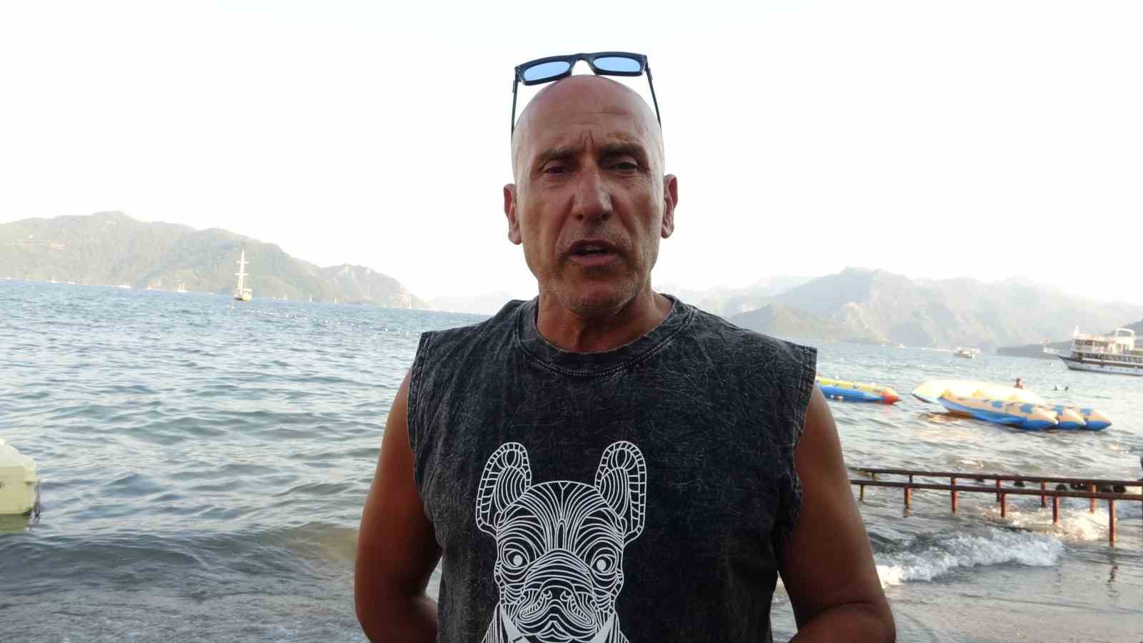 Okullar tatil oldu, Marmaris sahilleri dolmaya başladı