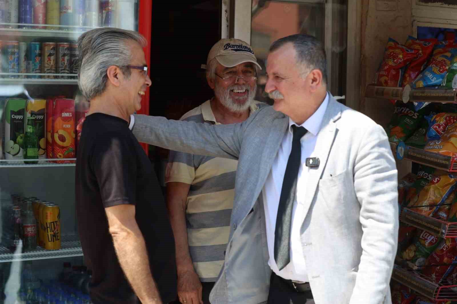 Başkan Balaban Muradiye esnafının sorunlarını yerinde dinledi
