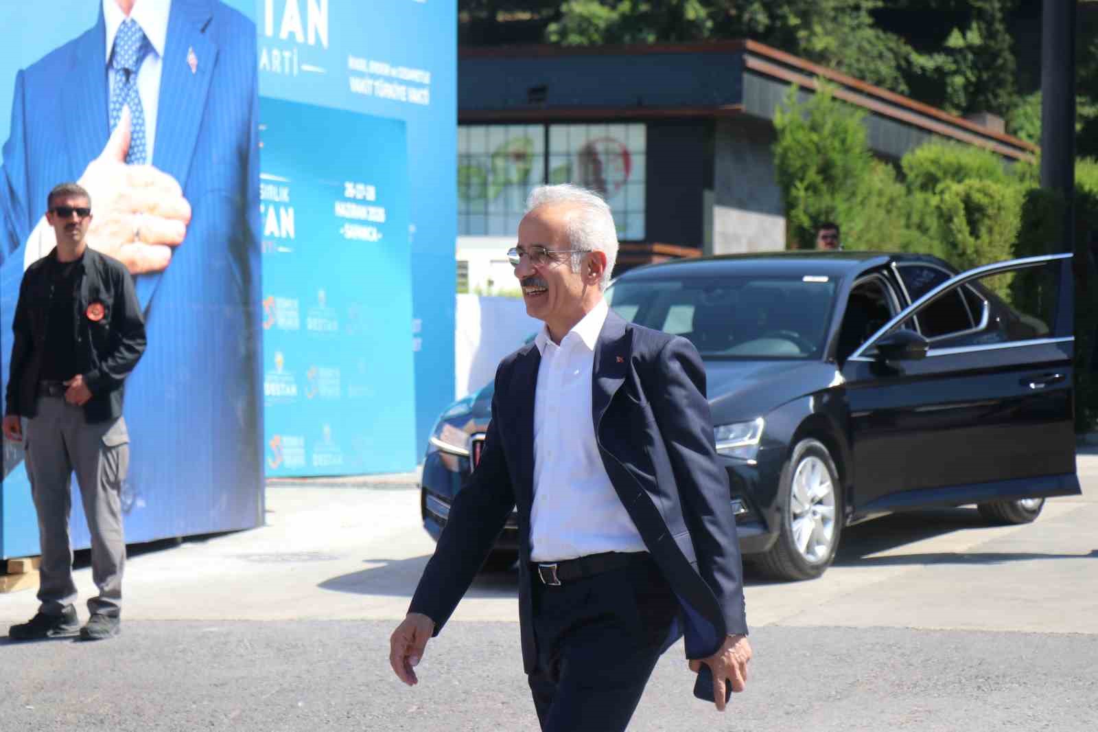 Cumhurbaşkanı Erdoğan, AK Parti 33. İstişare Toplantısı’nın ardından Sapanca’dan ayrıldı